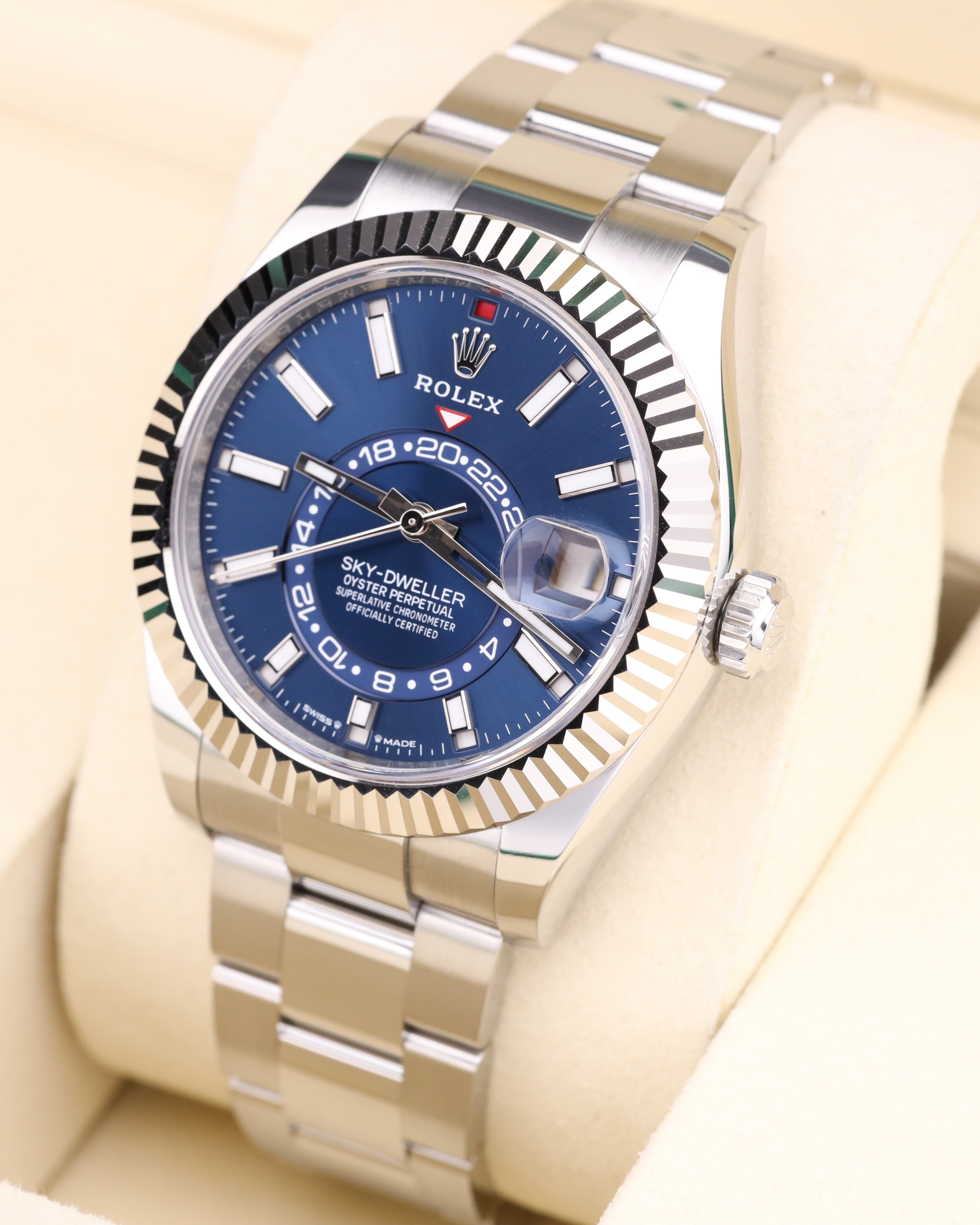 Rolex Sky Dweller 42mm Blue Dial on Oyster Bracelet 336934 - 2026