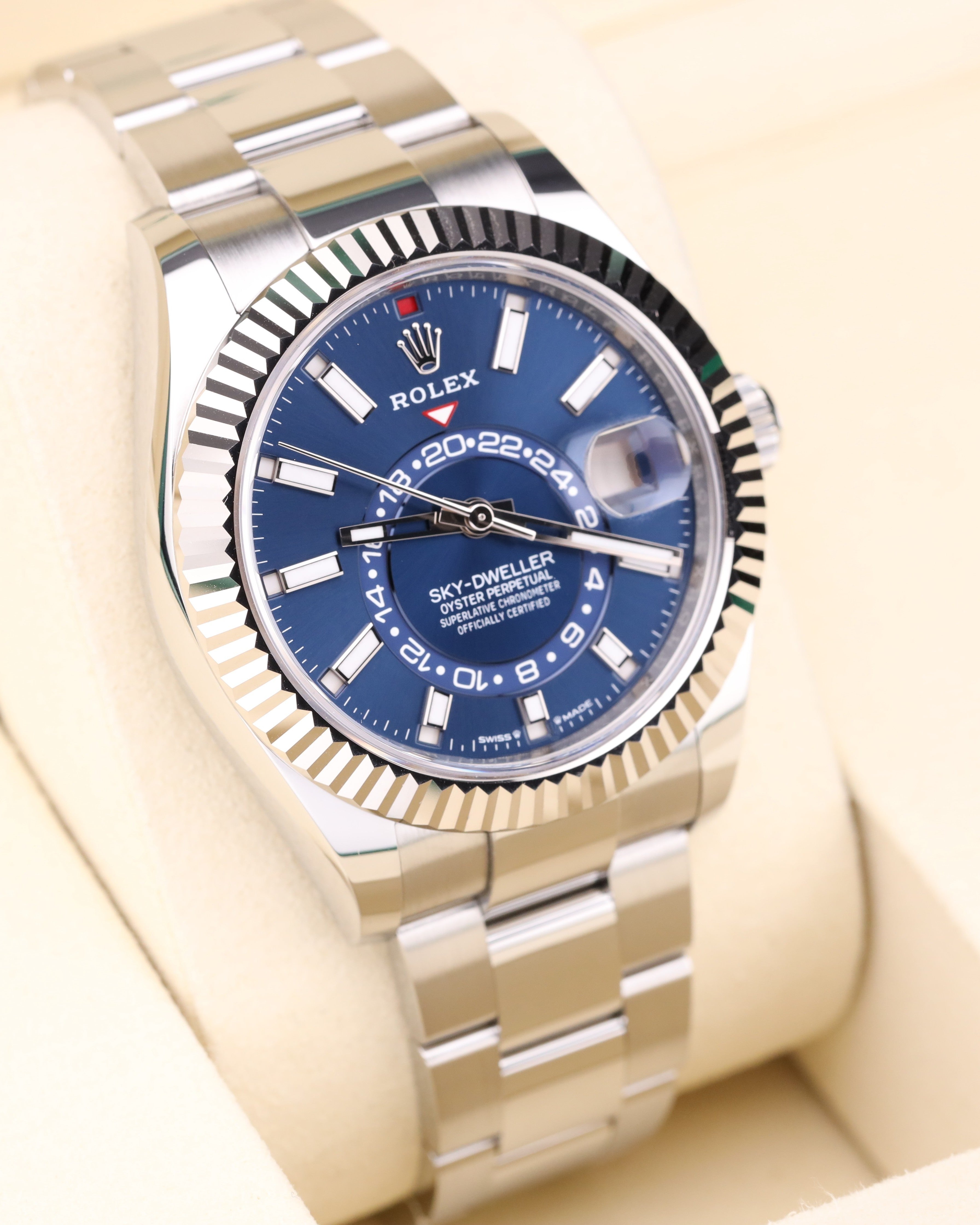 Rolex Sky Dweller 42mm Blue Dial on Oyster Bracelet 336934 - 2026