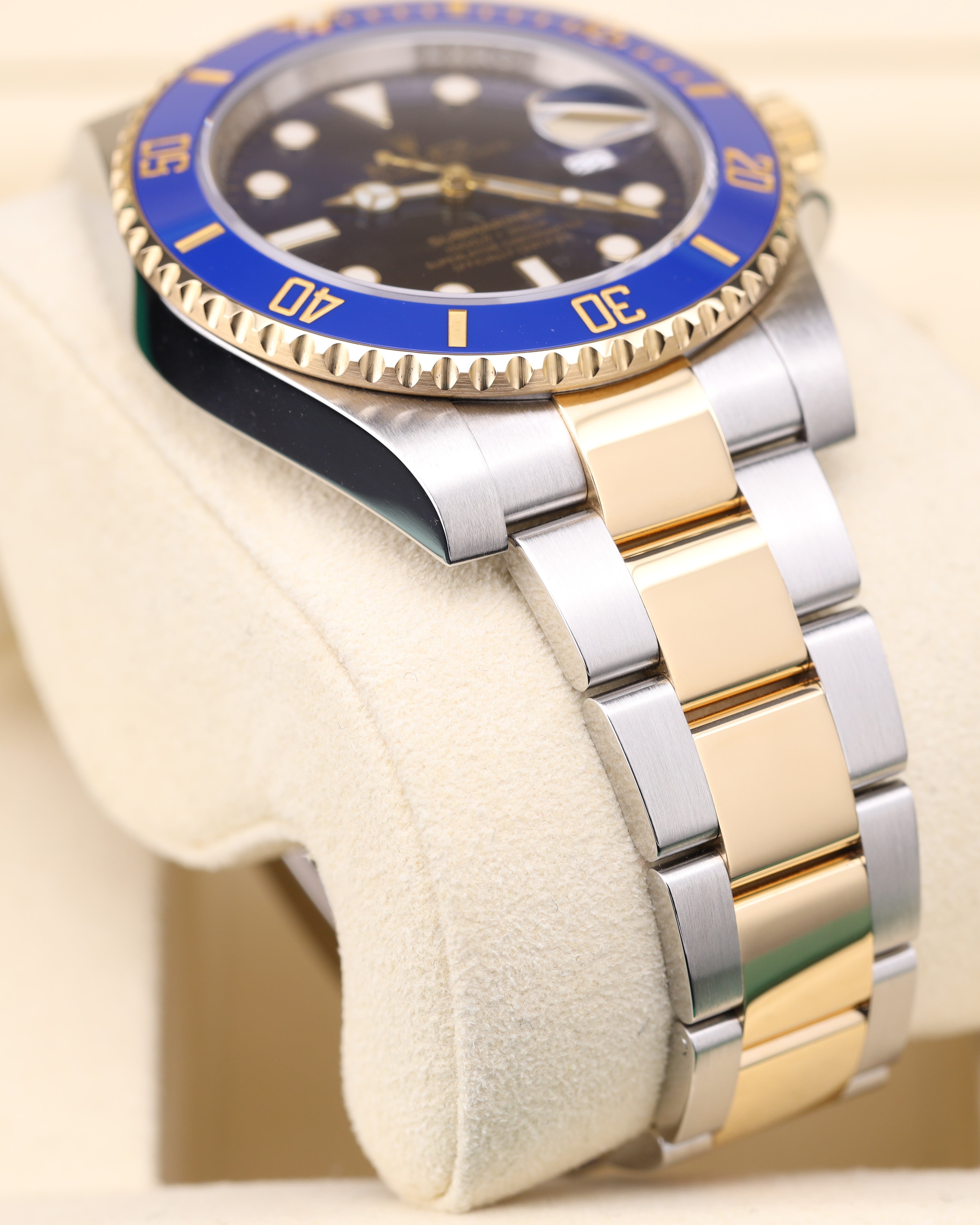 Rolex Submariner Date 40 Bluesy Blue Dial Two Tone on Oyster 116613LB