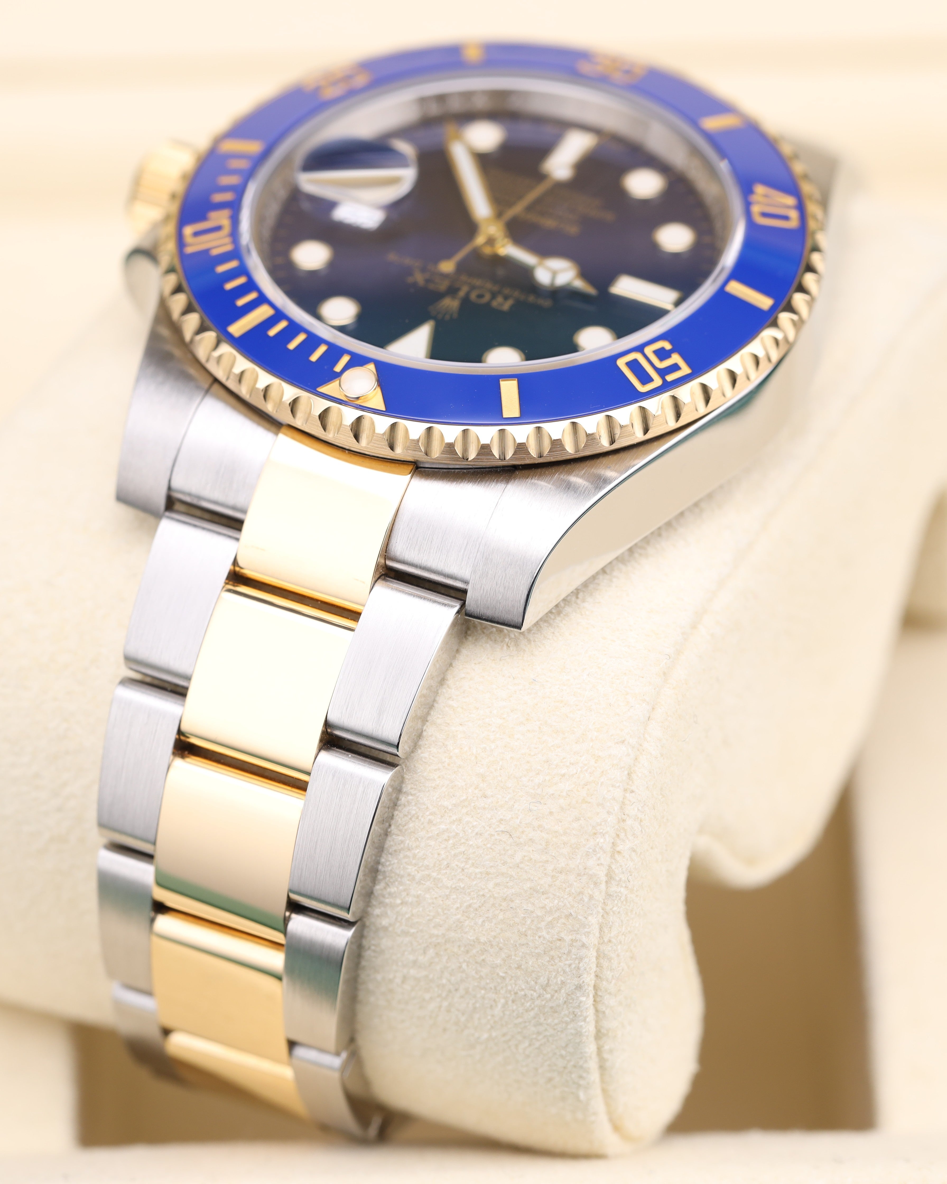 Rolex Submariner Date 40 Bluesy Blue Dial Two Tone on Oyster 116613LB
