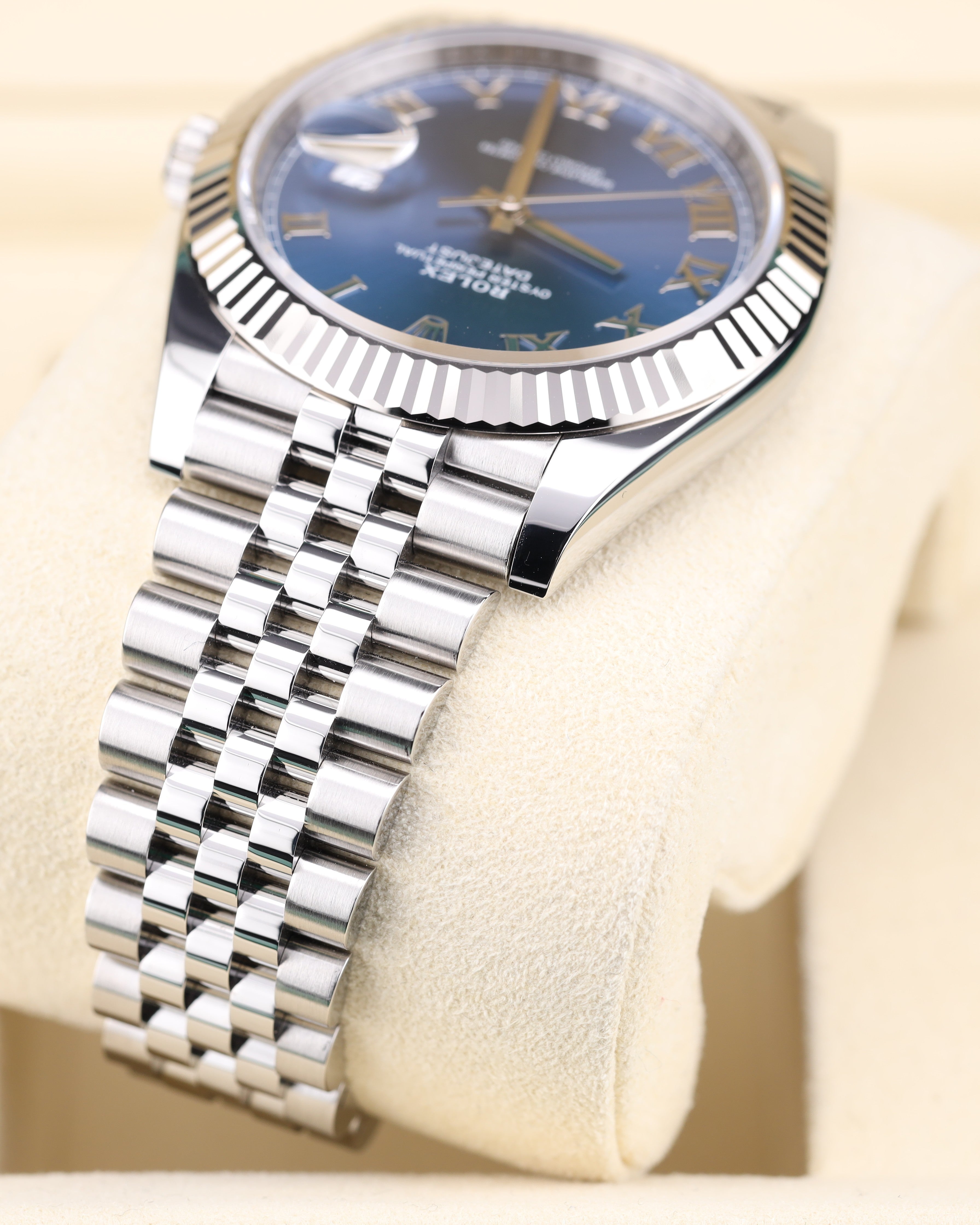 Rolex Datejust 41 Blue Roman Dial on Jubilee 126334