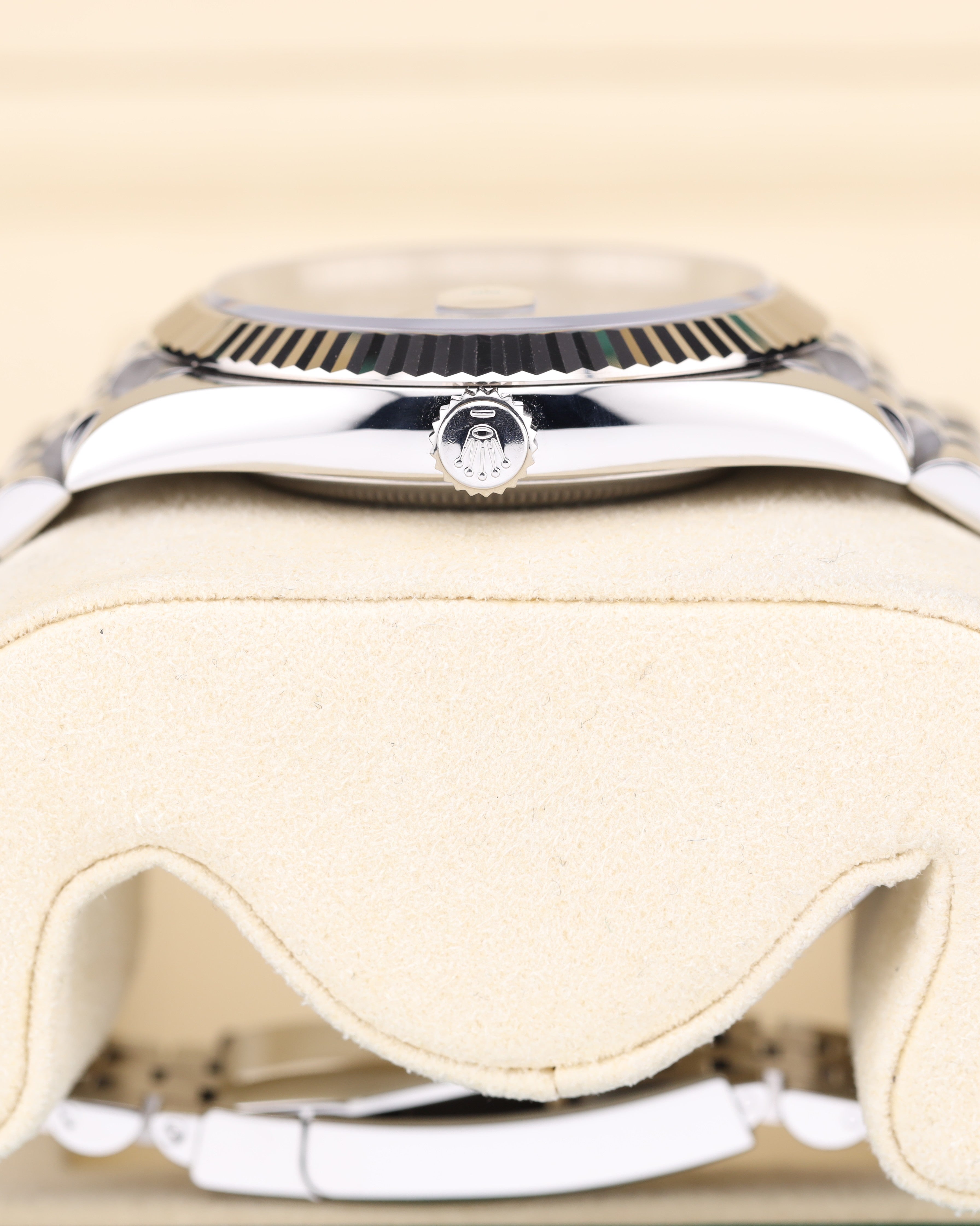 Rolex Datejust 41 Blue Roman Dial on Jubilee 126334
