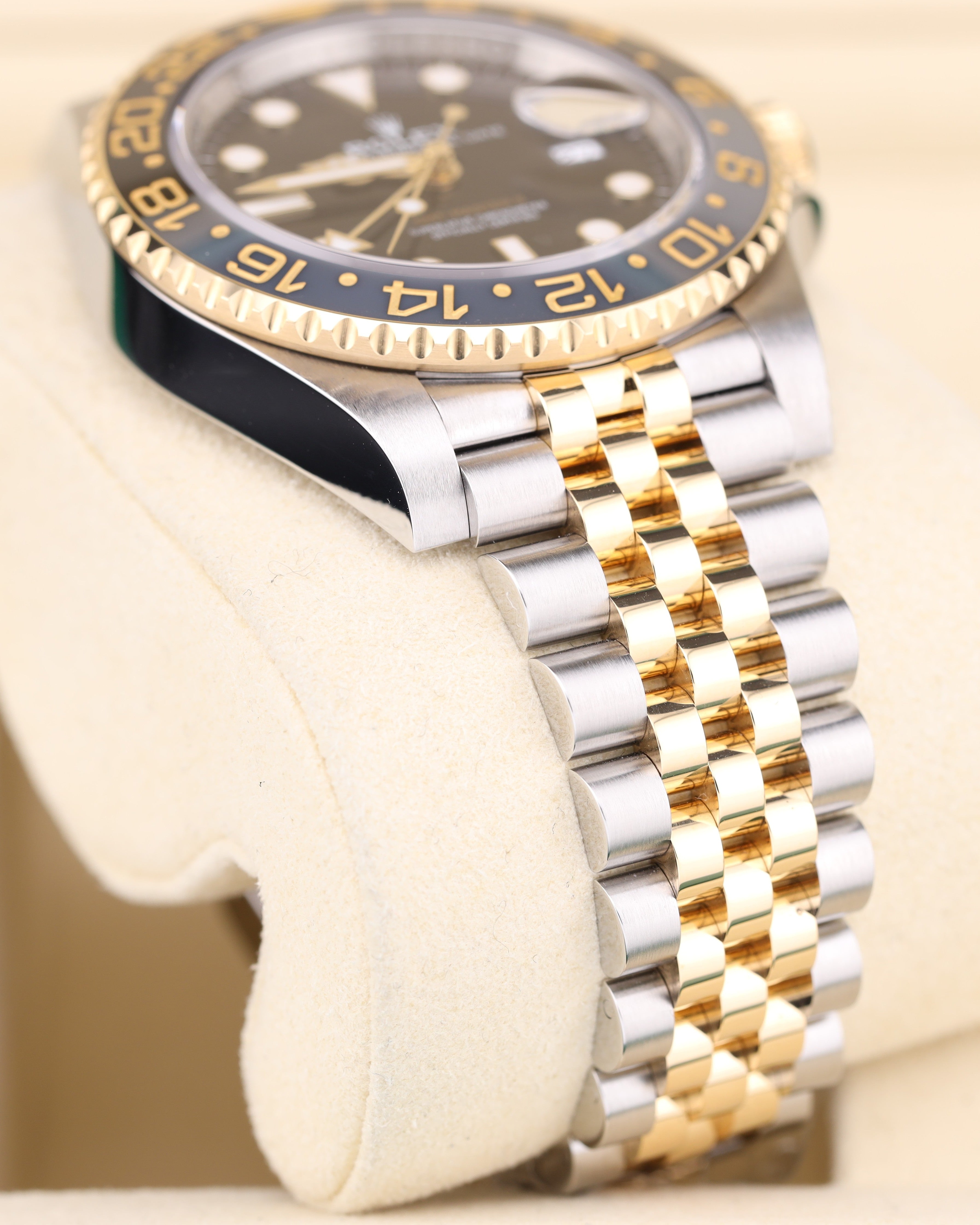Rolex GMT-Master II Zombie/Bumblebee Two Tone Jubilee 126713GRNR