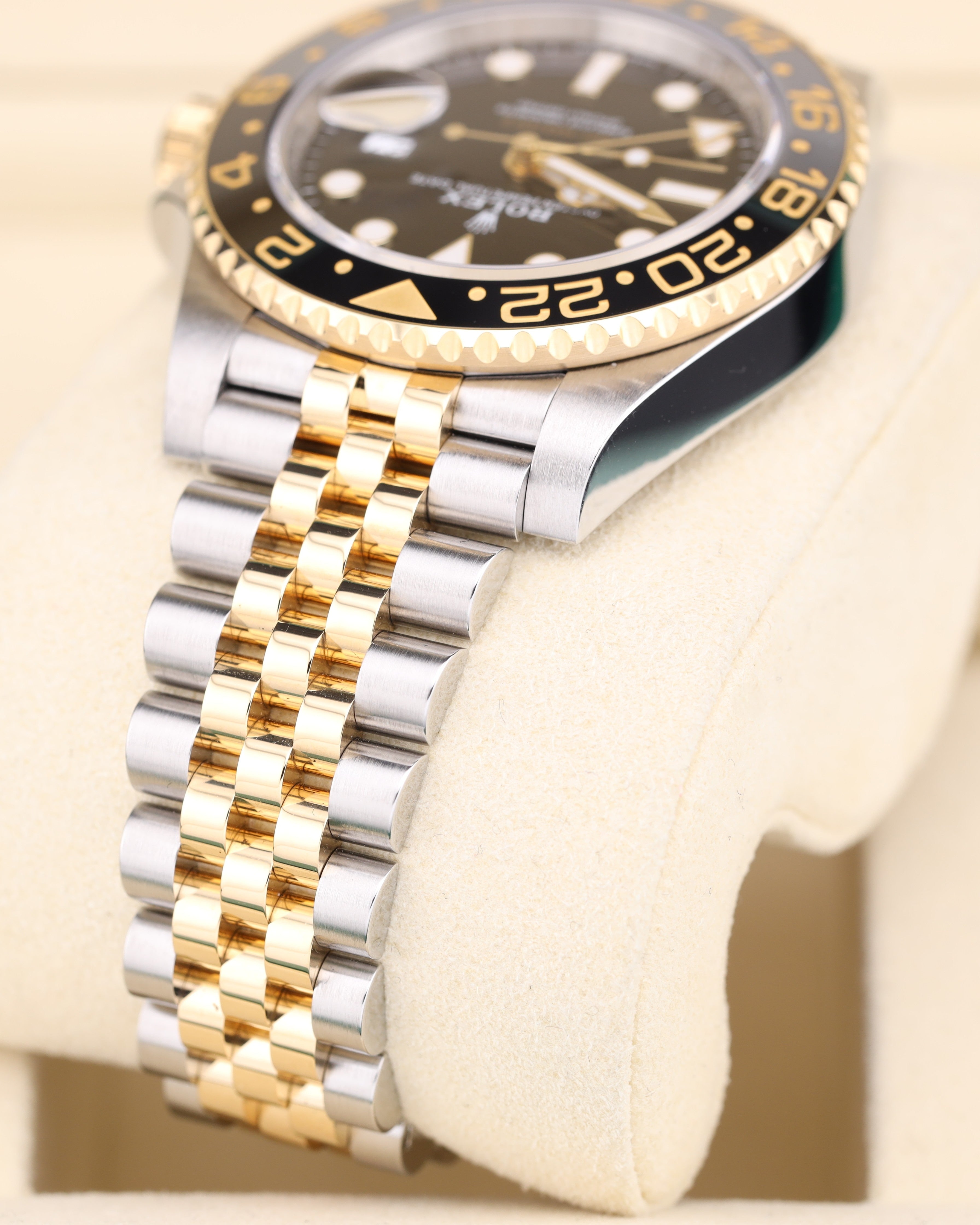 Rolex GMT-Master II Zombie/Bumblebee Two Tone Jubilee 126713GRNR