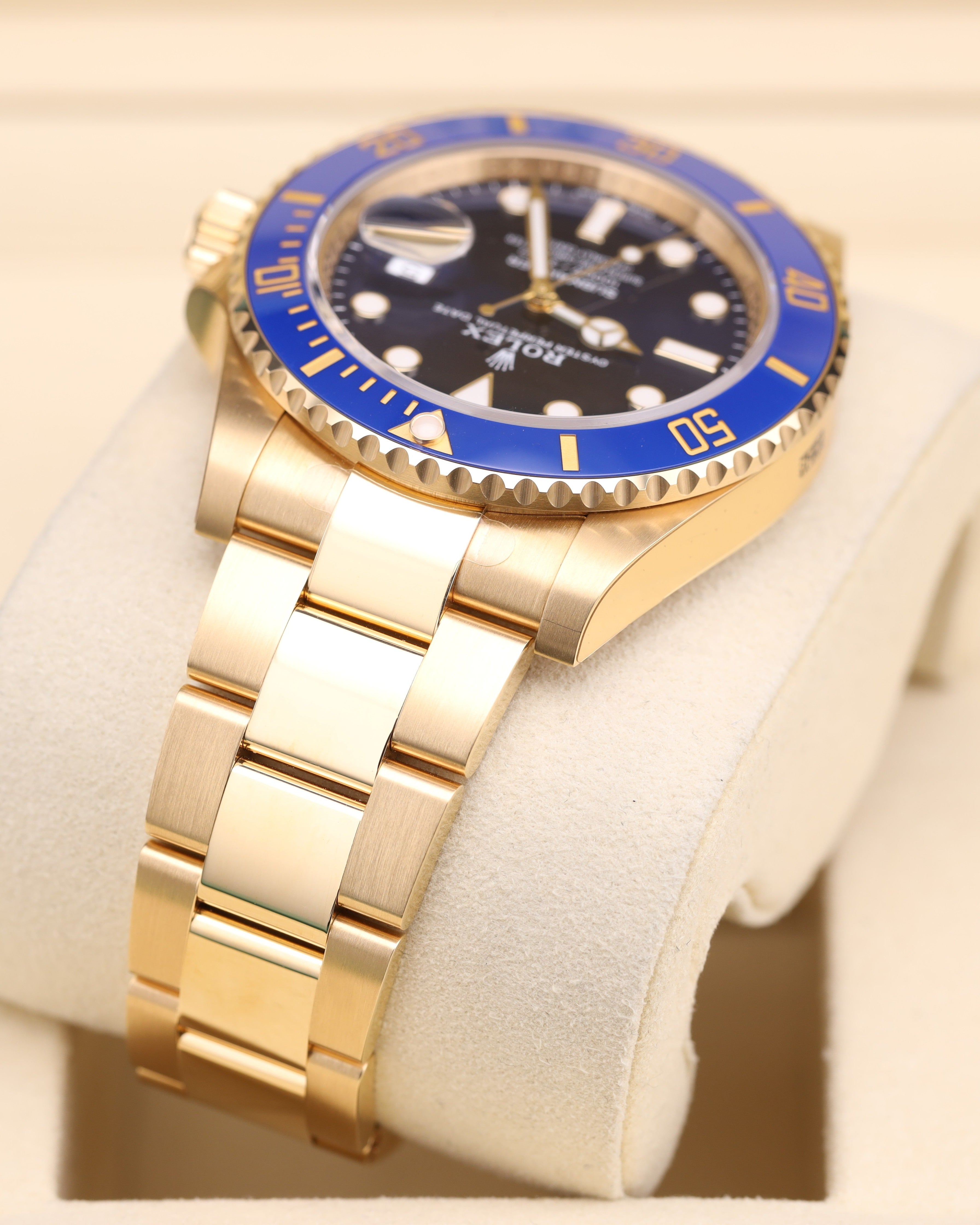 Rolex Submariner Date 41 Bluesy Yellow Gold Oyster 126618LB - 2026