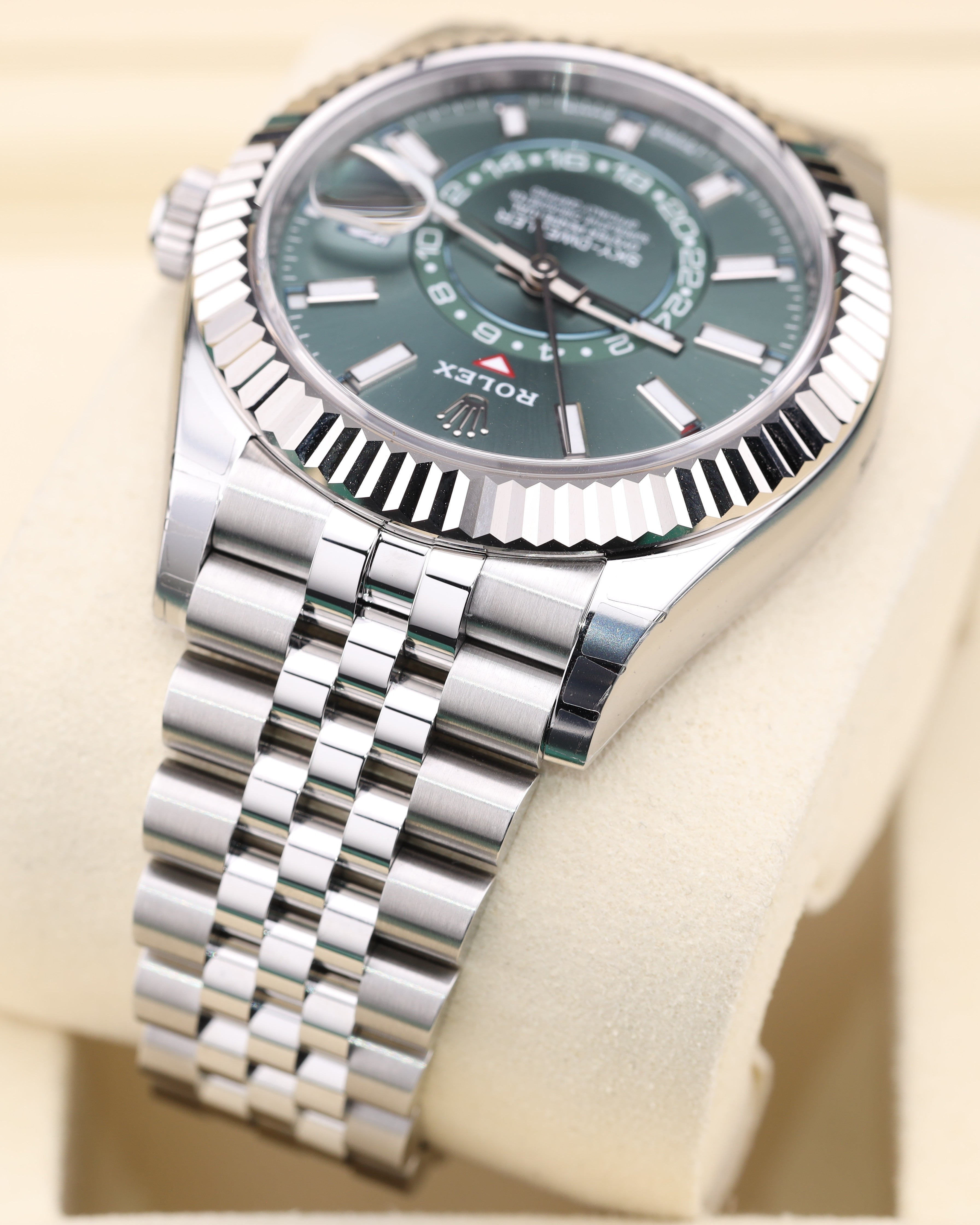 Rolex Sky-Dweller 42 Green Dial on Jubilee 336934 Full Factory Stickers 2026