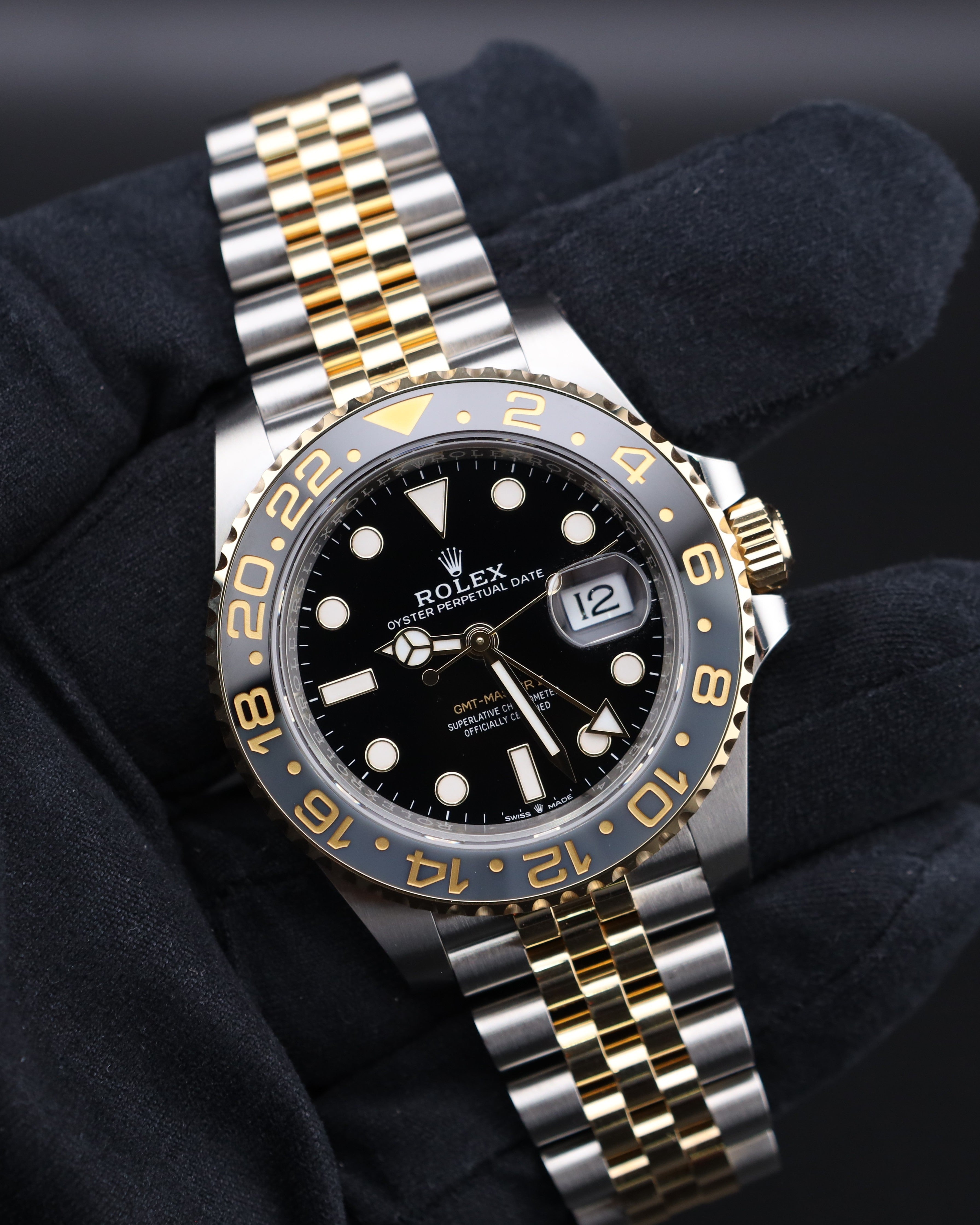 Rolex GMT-Master II Two Tone Zombie/Bumblebee on Jubilee