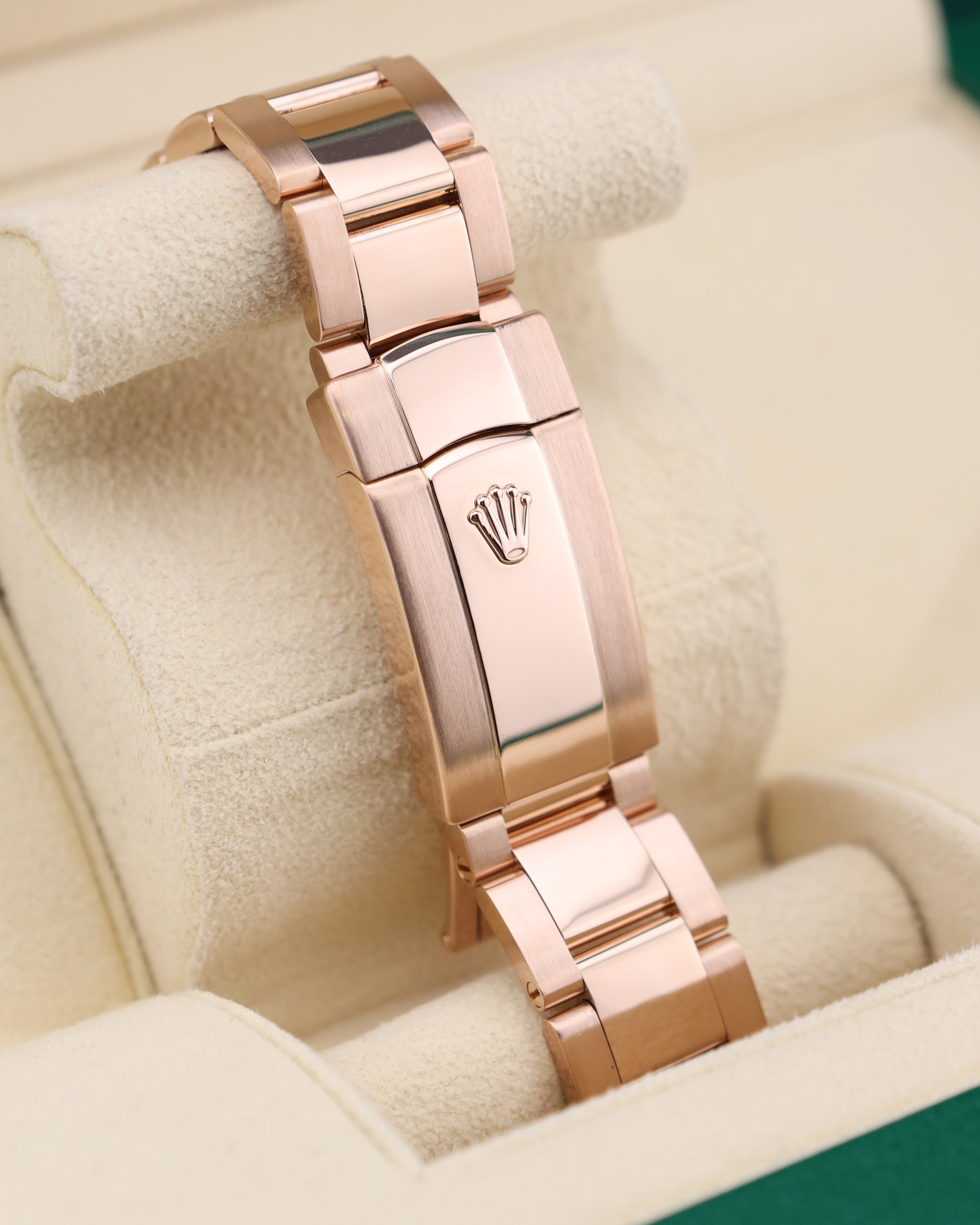 Rolex Sky-Dweller Chocolate Arabic Dial 326935 Rose Gold – MVP