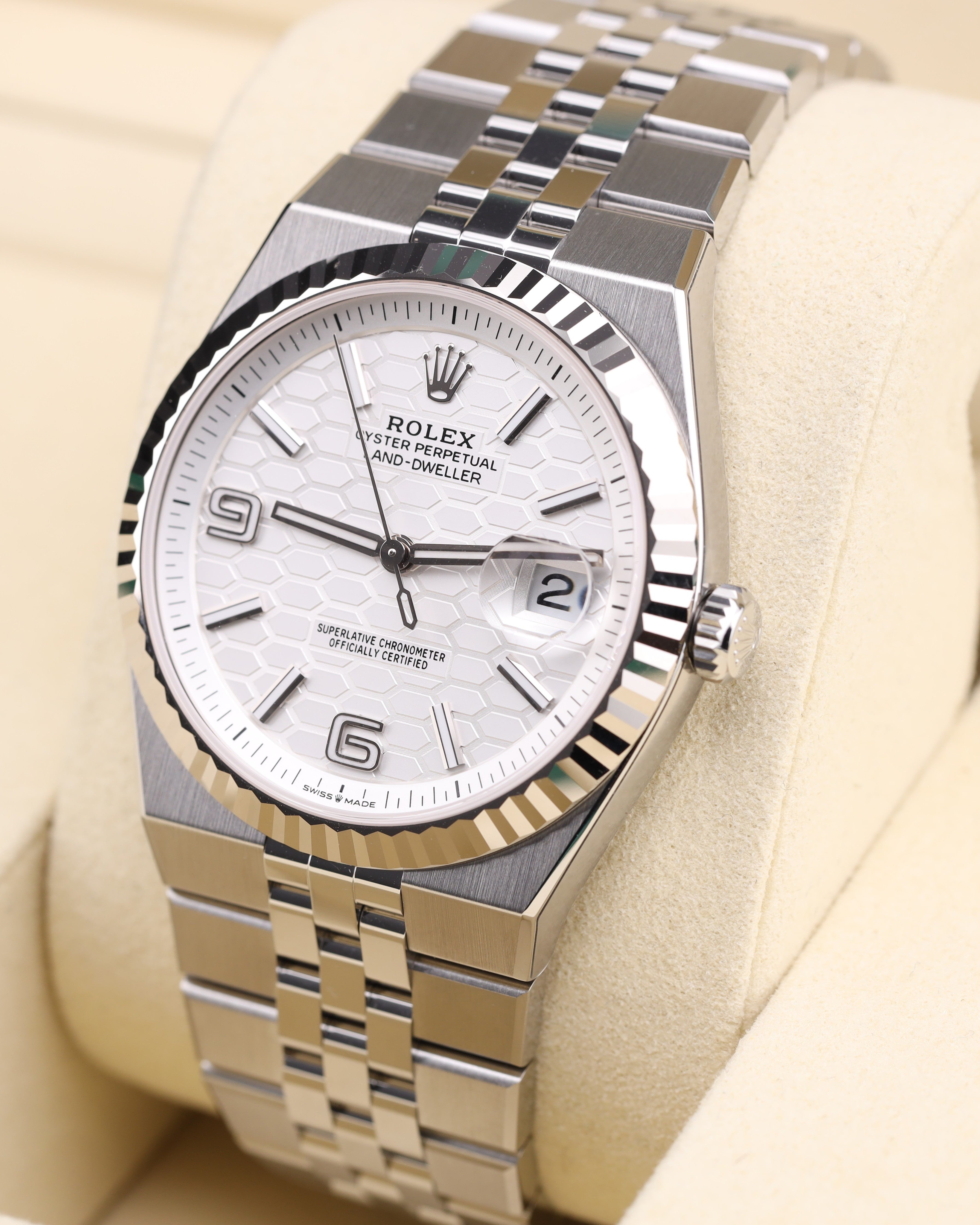 Rolex Land-Dweller 40 White Honeycomb Dial 127334