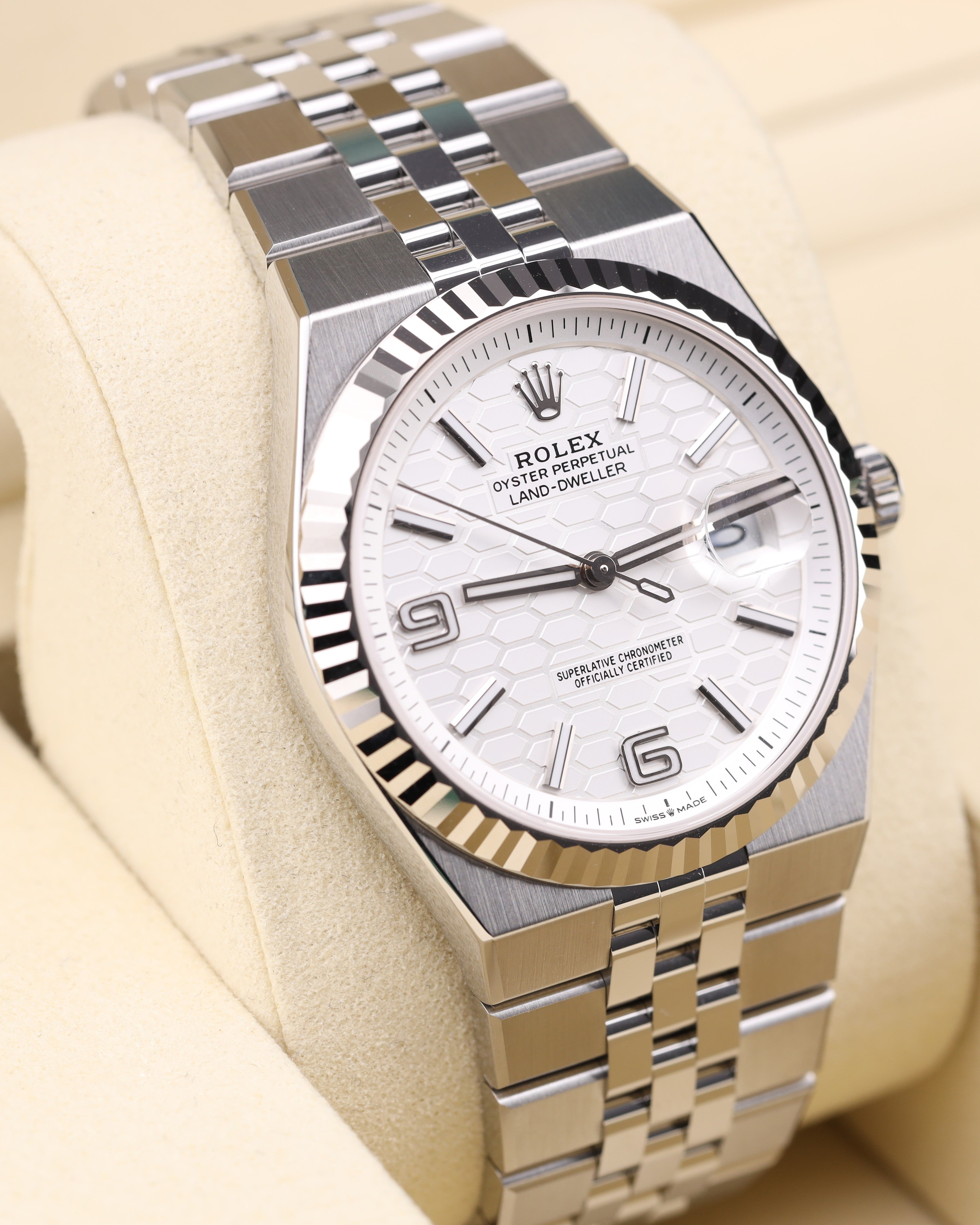 Rolex Land-Dweller 40 White Honeycomb Dial 127334