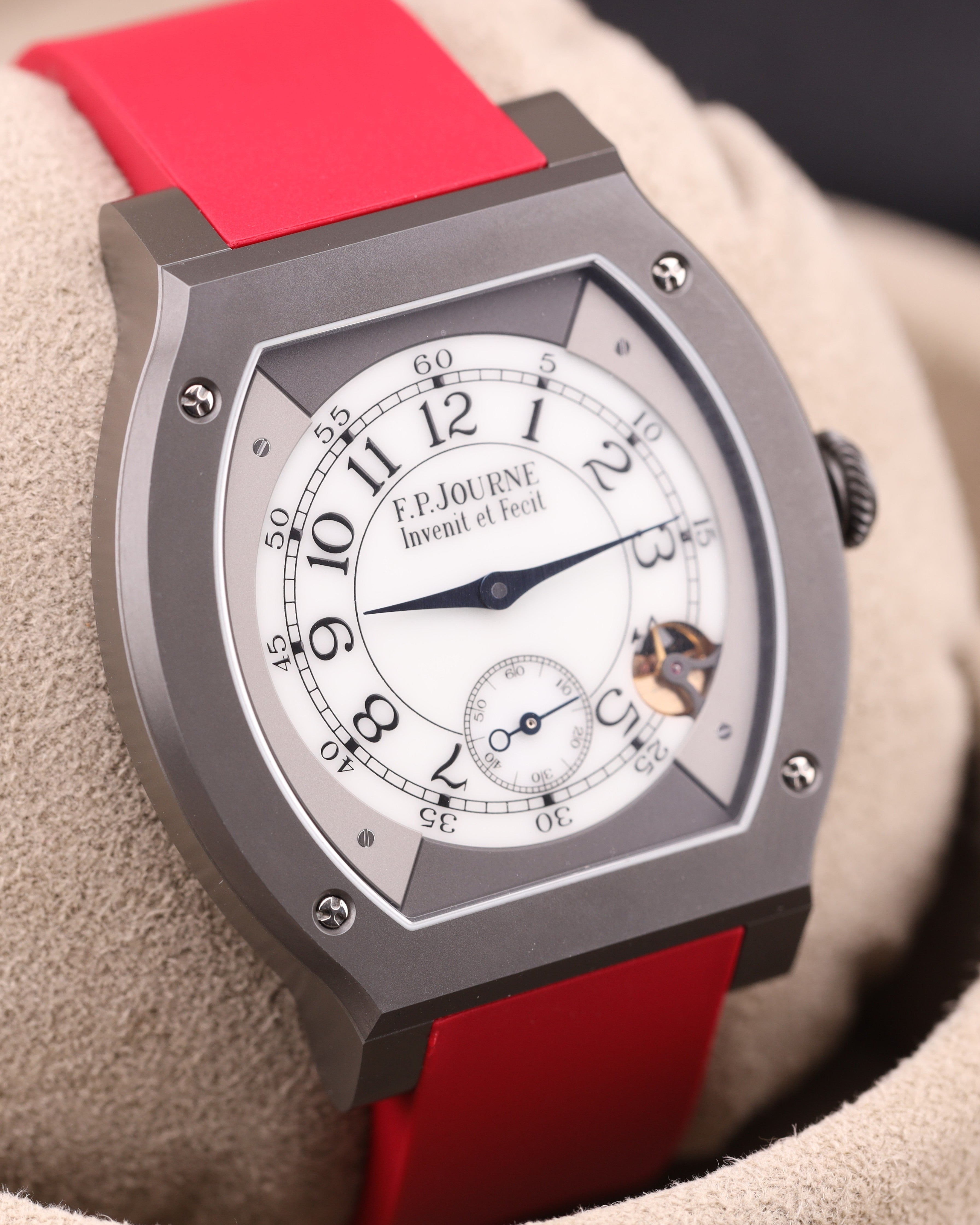F.P.Journe Élégante Titanium 48mm Titalyt White Dial ELHT