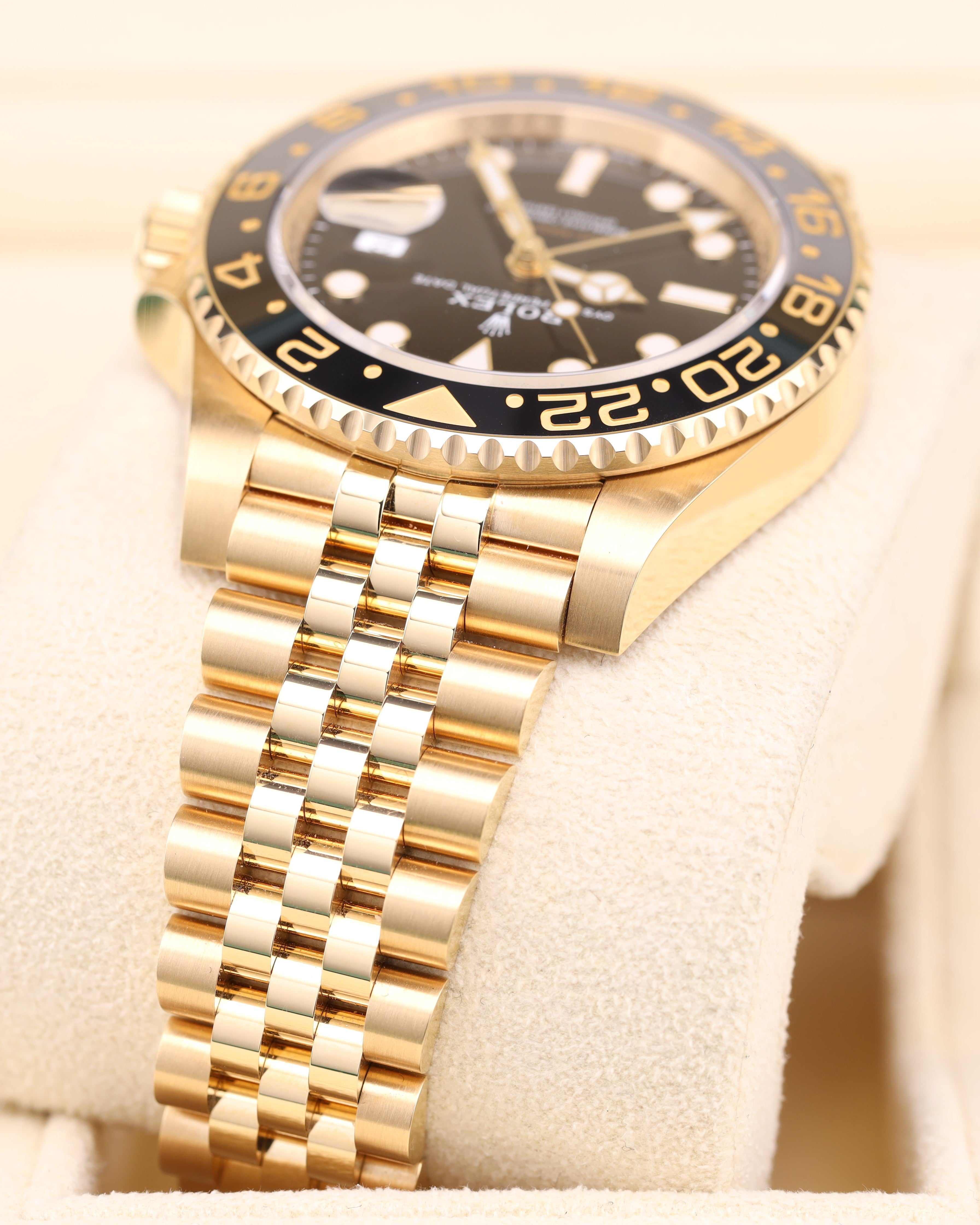 Rolex GMT-Master II Black Dial 18K Gold Jubilee 126718GRNR – MVP