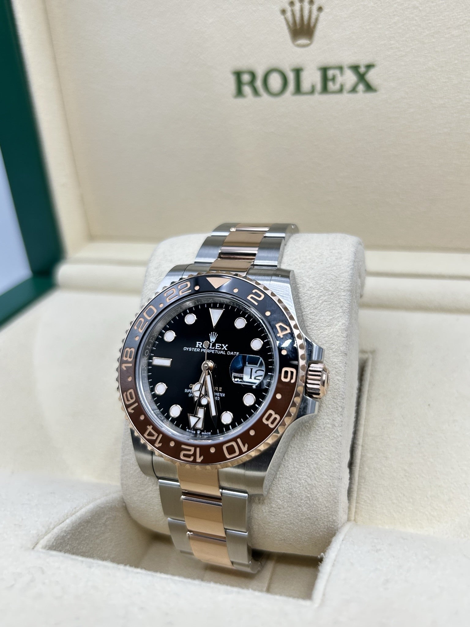 Rolex GMT-Master II Rootbeer 126711CHNR 2023