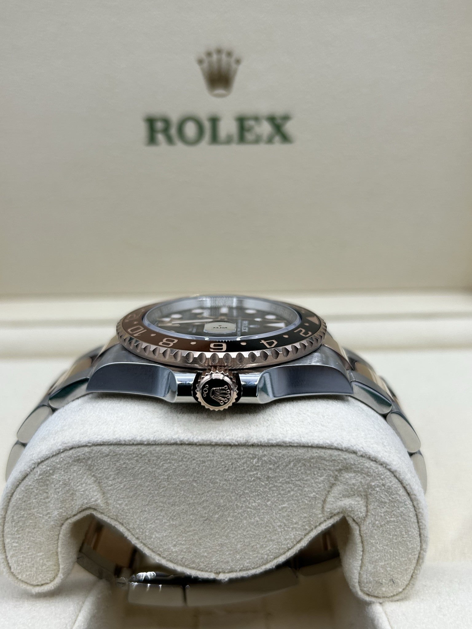 Rolex GMT-Master II Rootbeer 126711CHNR 2023