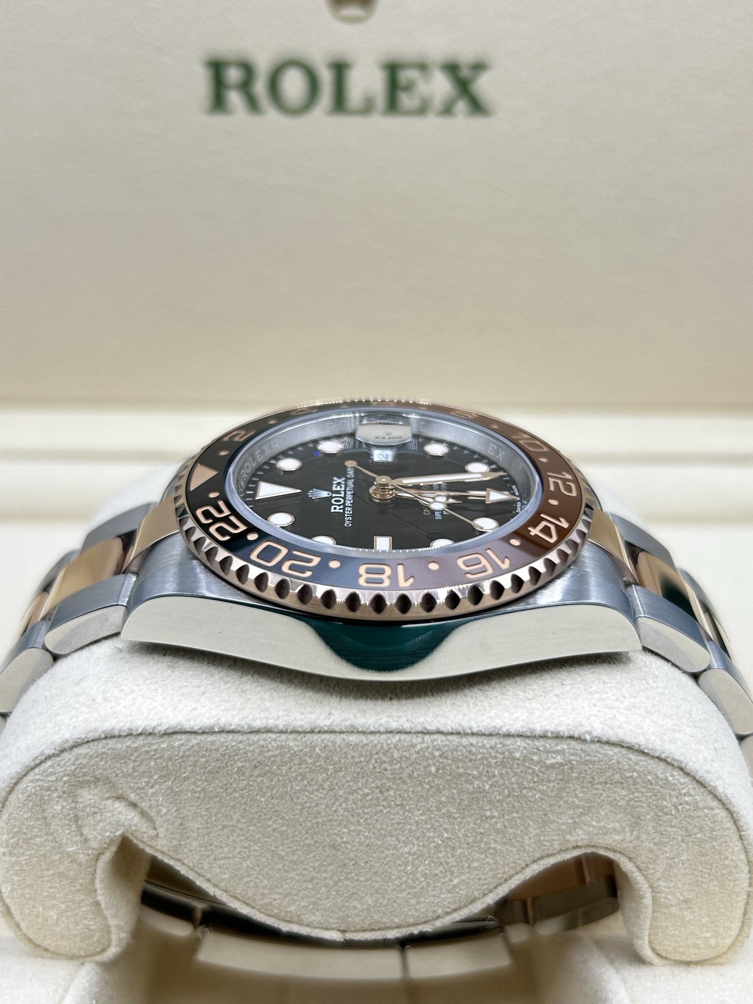 Rolex GMT-Master II Rootbeer 126711CHNR 2023