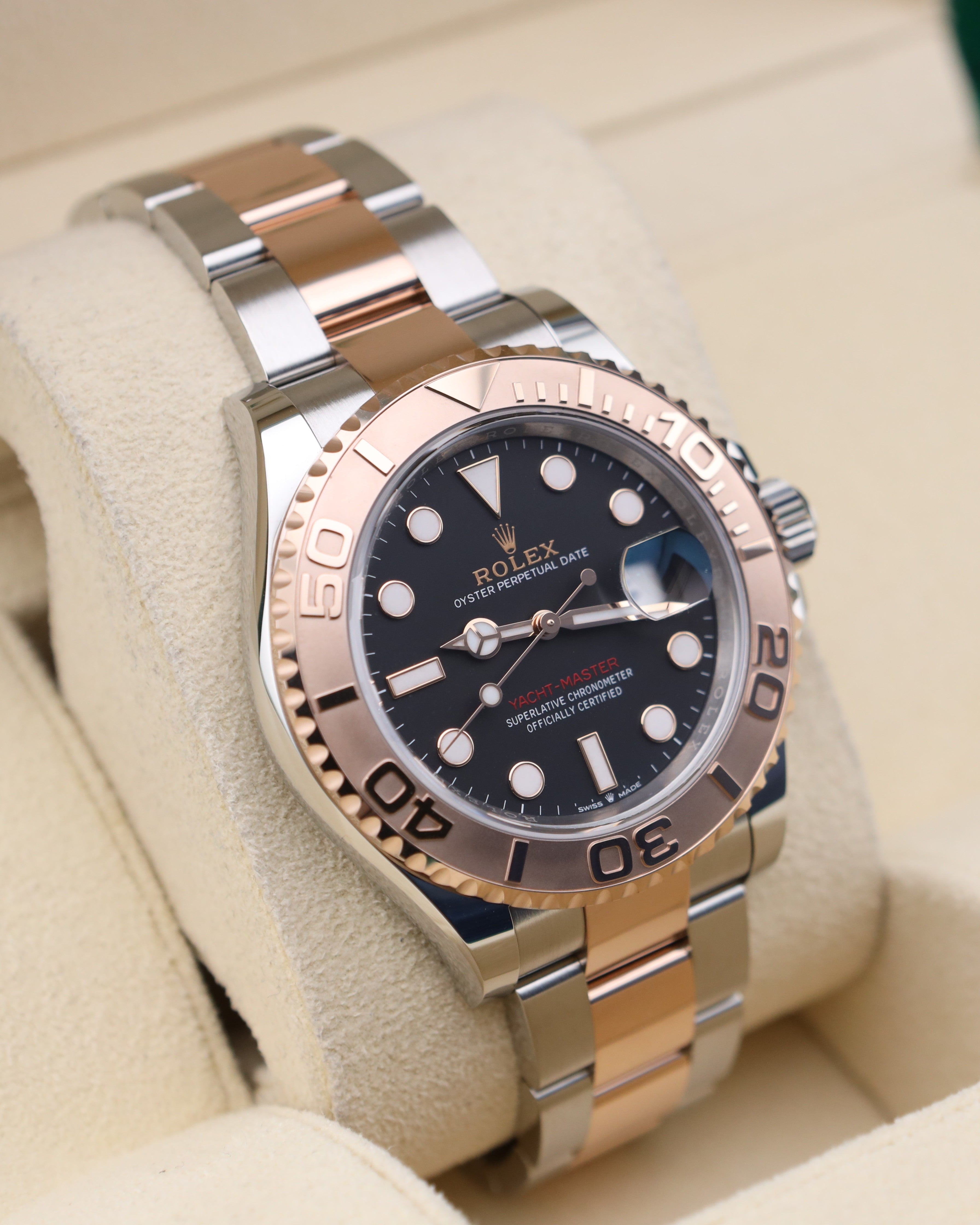Rolex Yacht-Master 40 Rose Gold 126621 - 2024