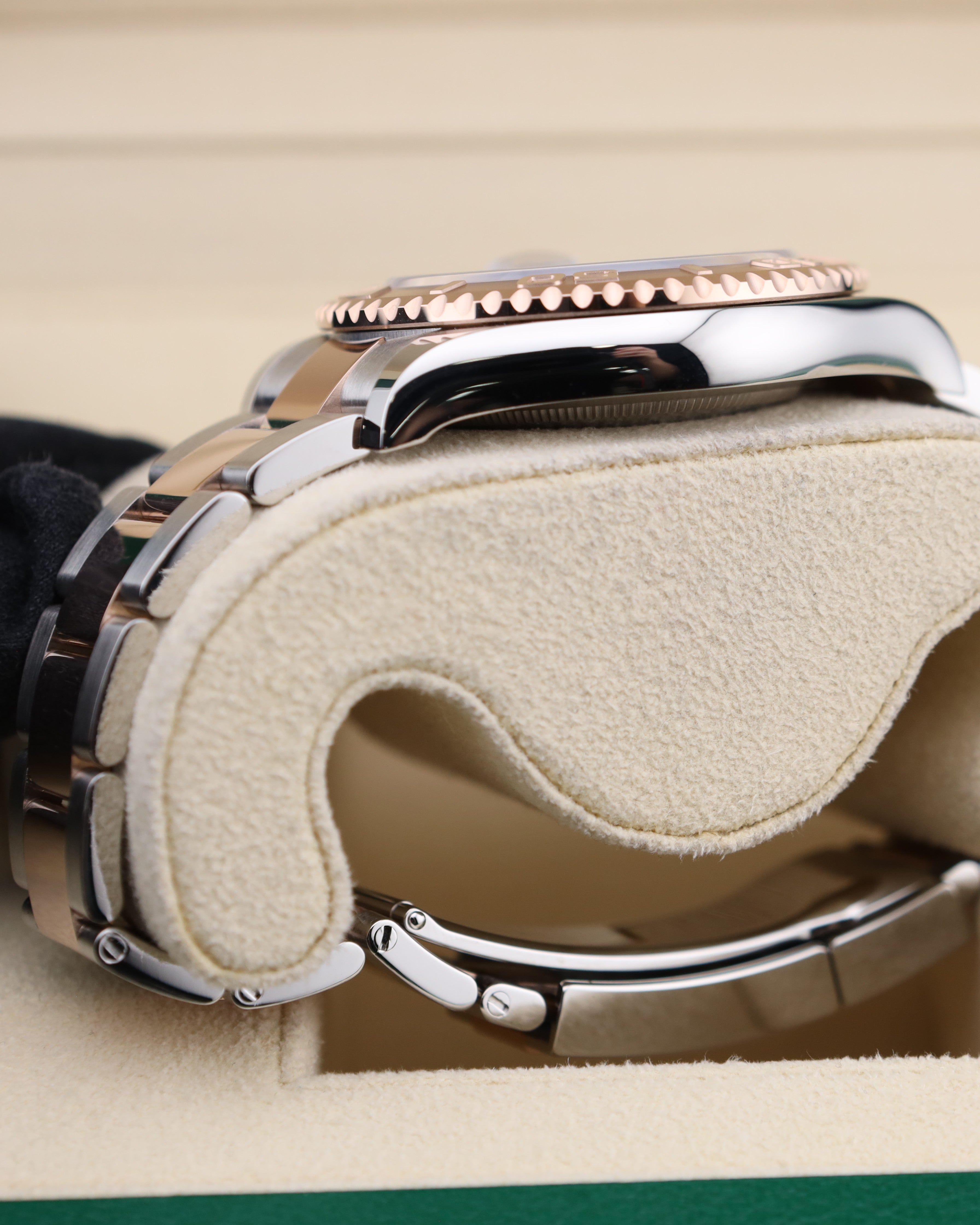 Rolex Yacht-Master 40 Rose Gold 126621 - 2024