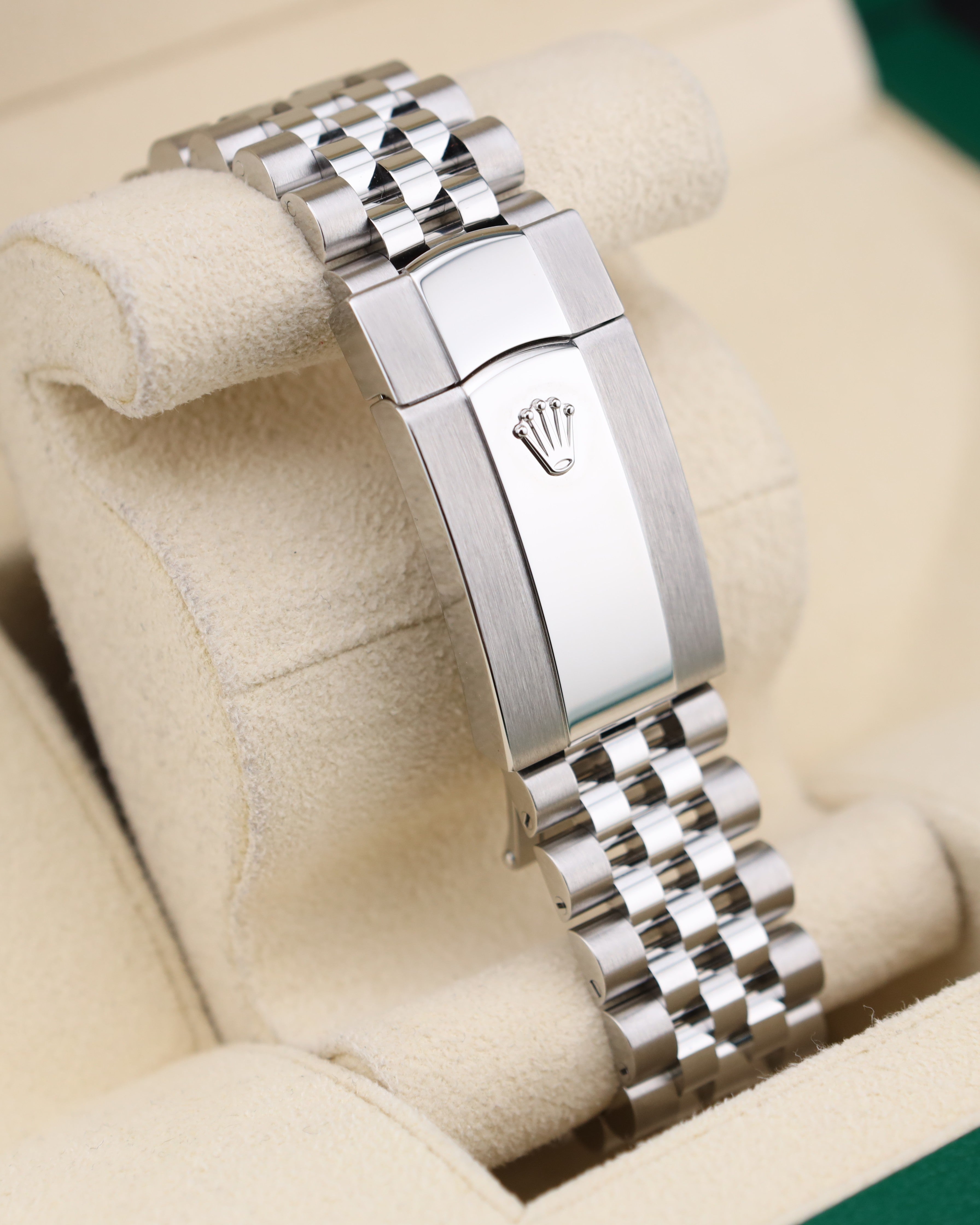 Rolex Sky-Dweller Blue Dial on Jubilee 336934