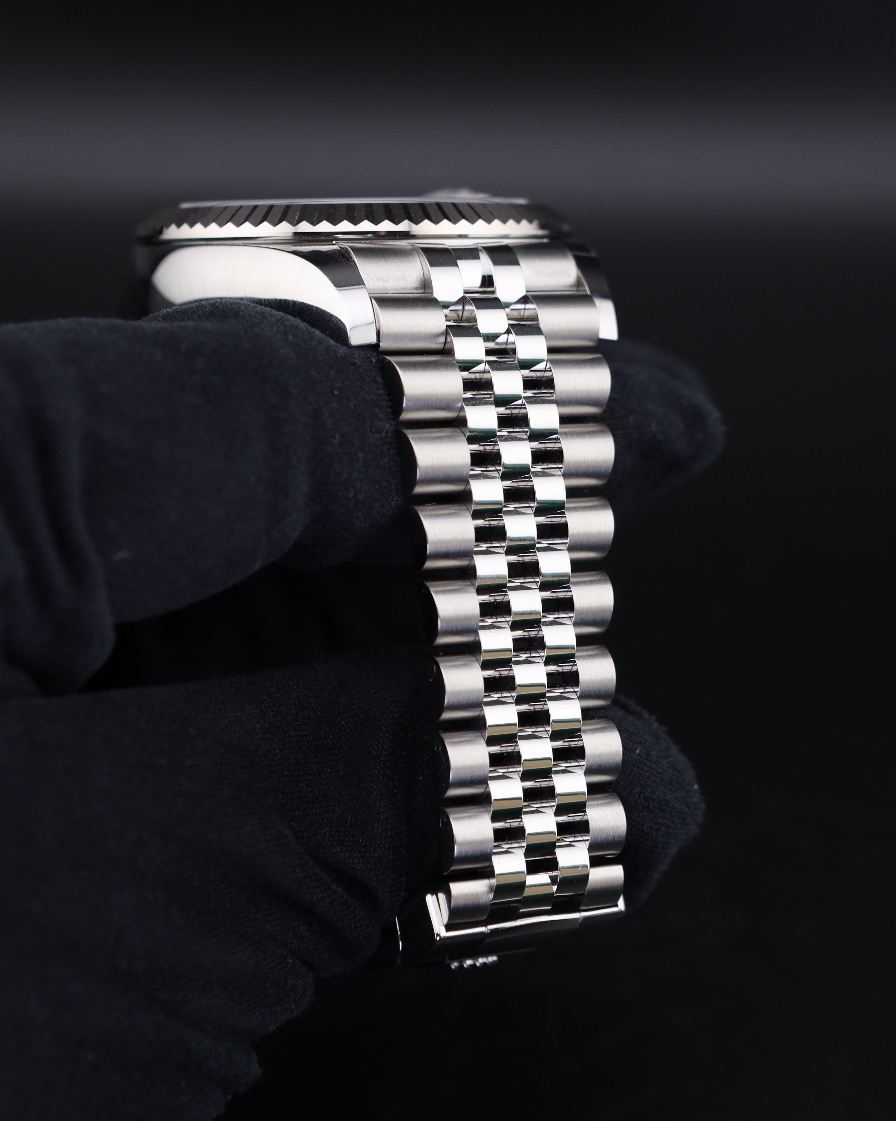 Rolex Sky-Dweller Blue Dial on Jubilee 336934