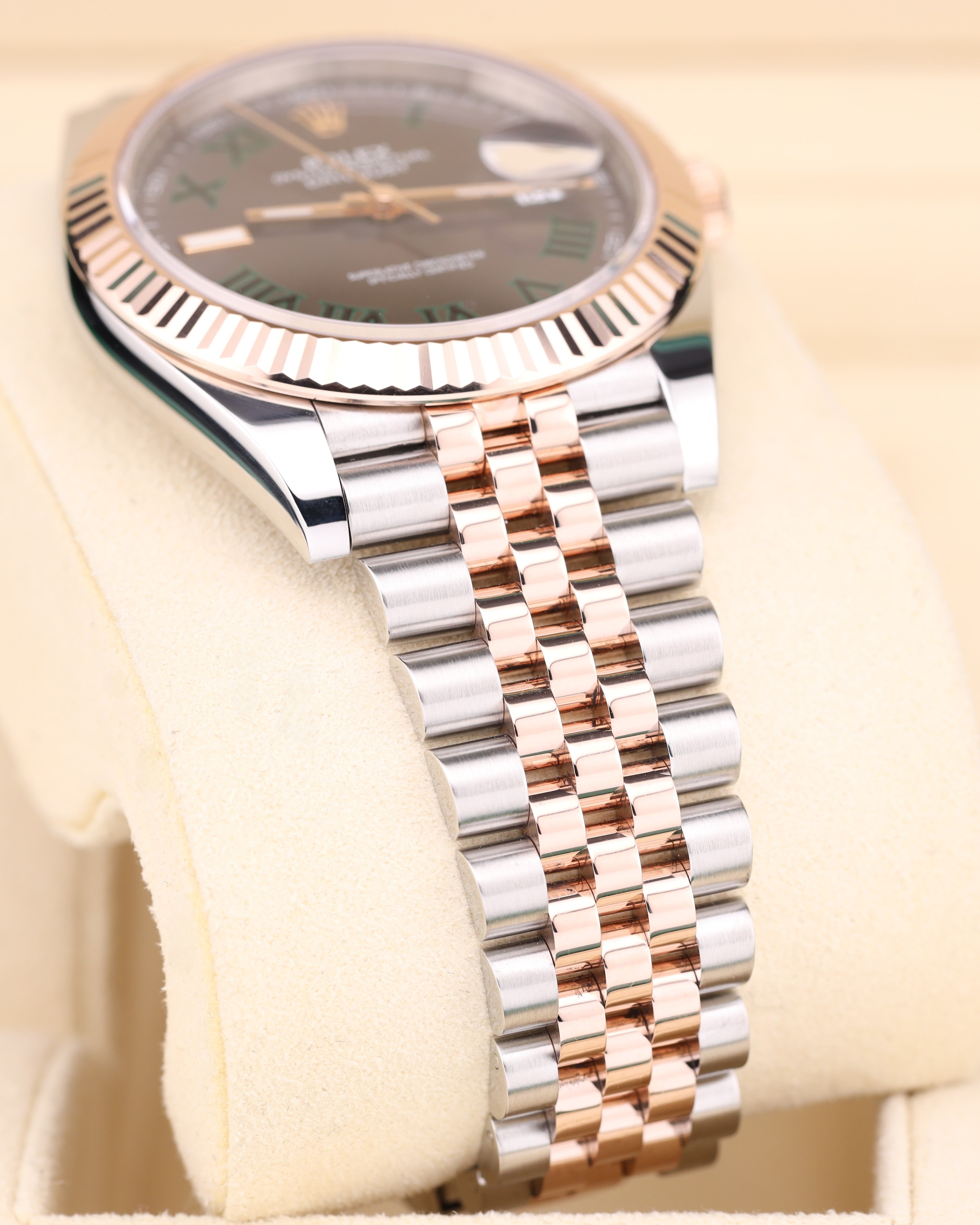 Rolex Datejust 41 Wimbledon Dial Two Tone Rose Gold Jubilee 126331