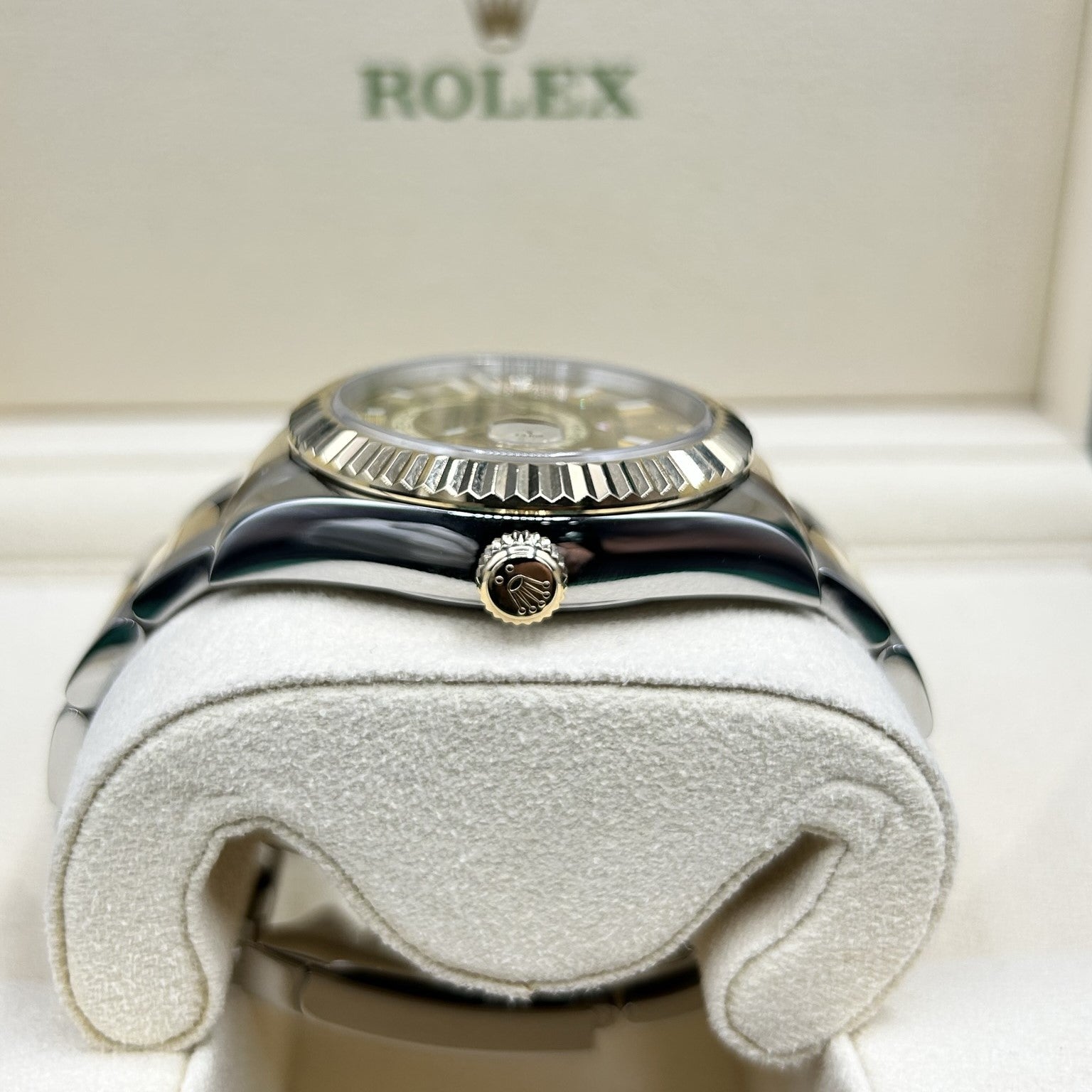 Rolex Sky-Dweller Champagne Dial 326933