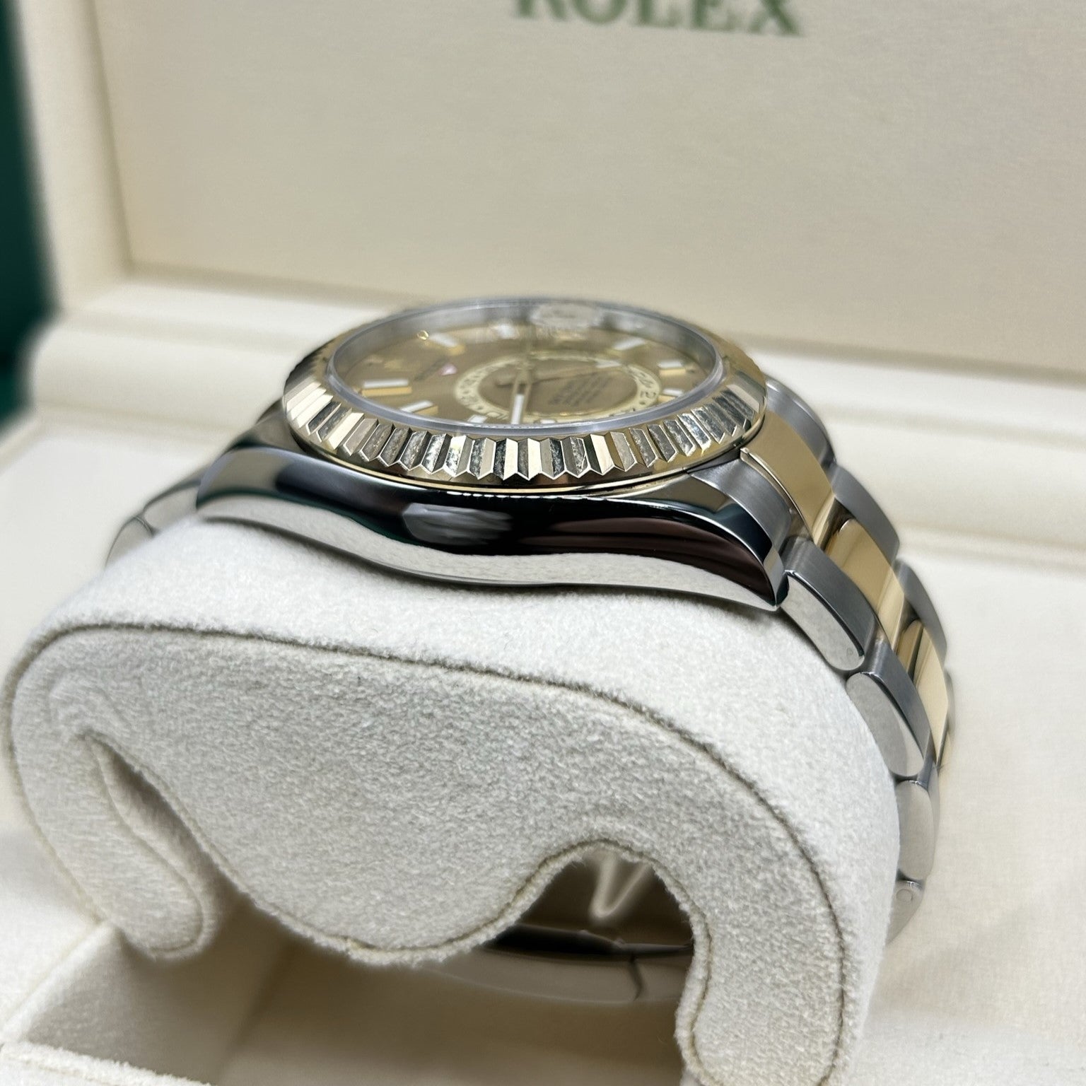 Rolex Sky-Dweller Champagne Dial 326933