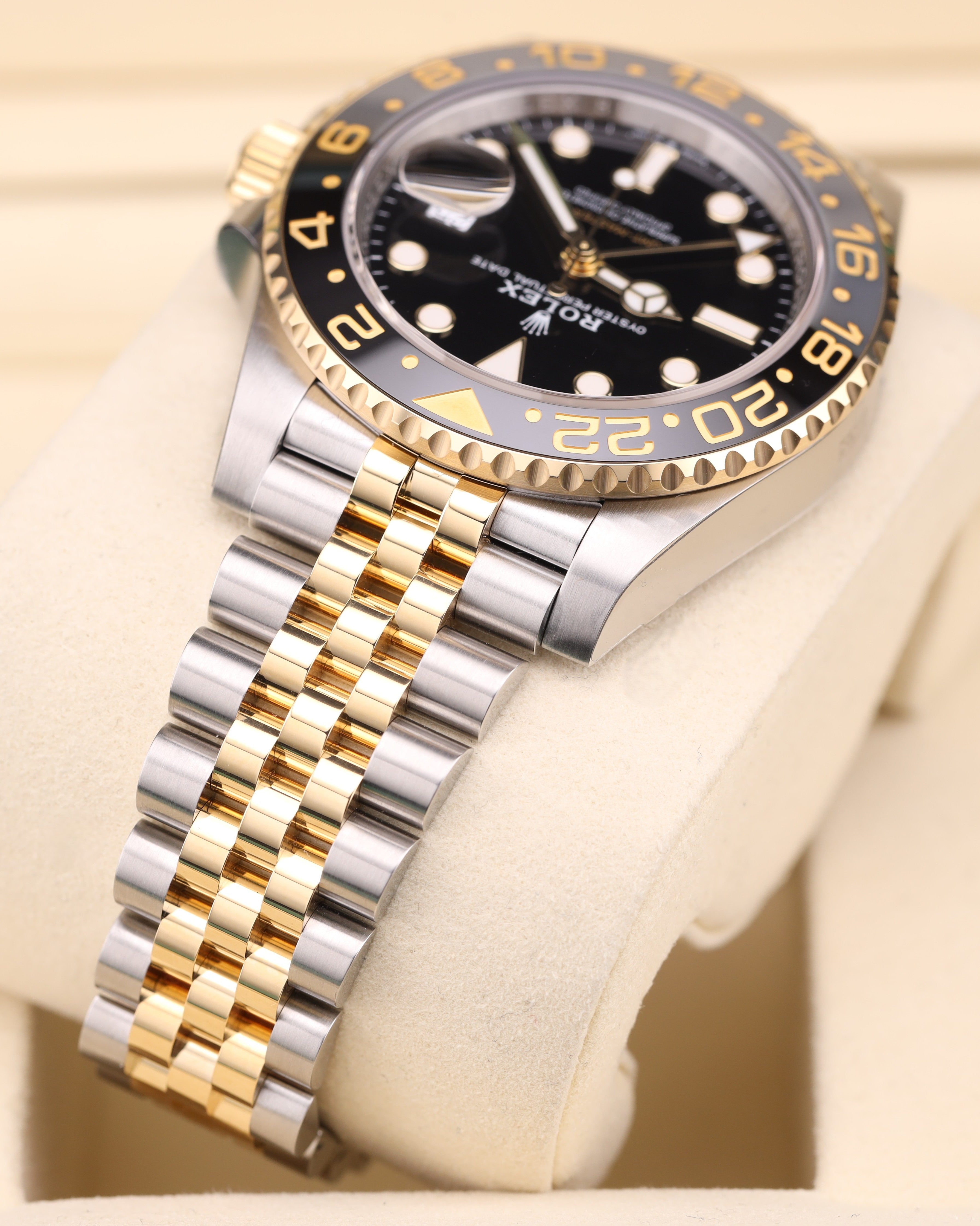 Rolex GMT-Master II Zombie/Bumblebee Two Tone Jubilee 126713GRNR Full Factory Stickers