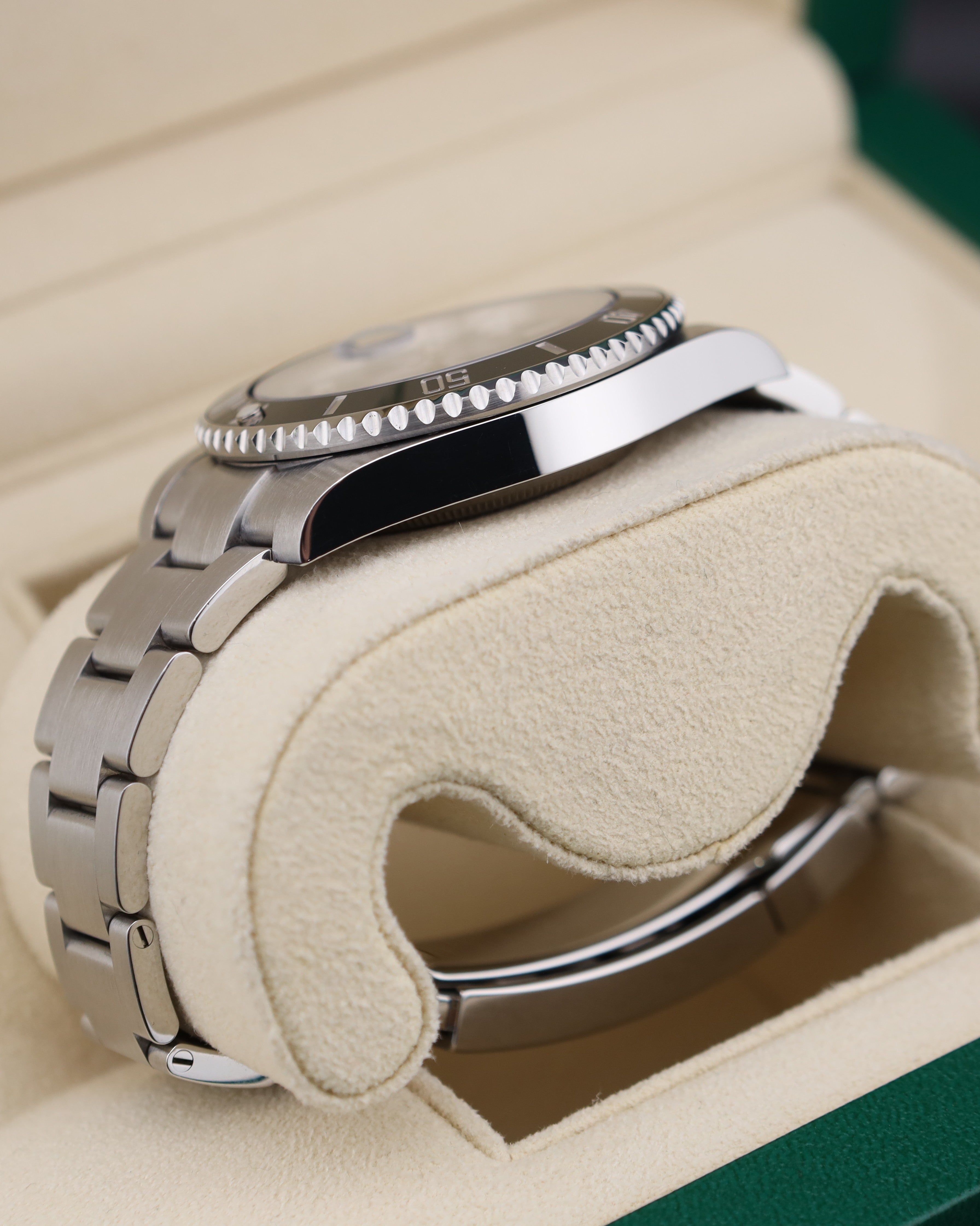 Rolex Submariner Date 40 Black Dial 116610LN