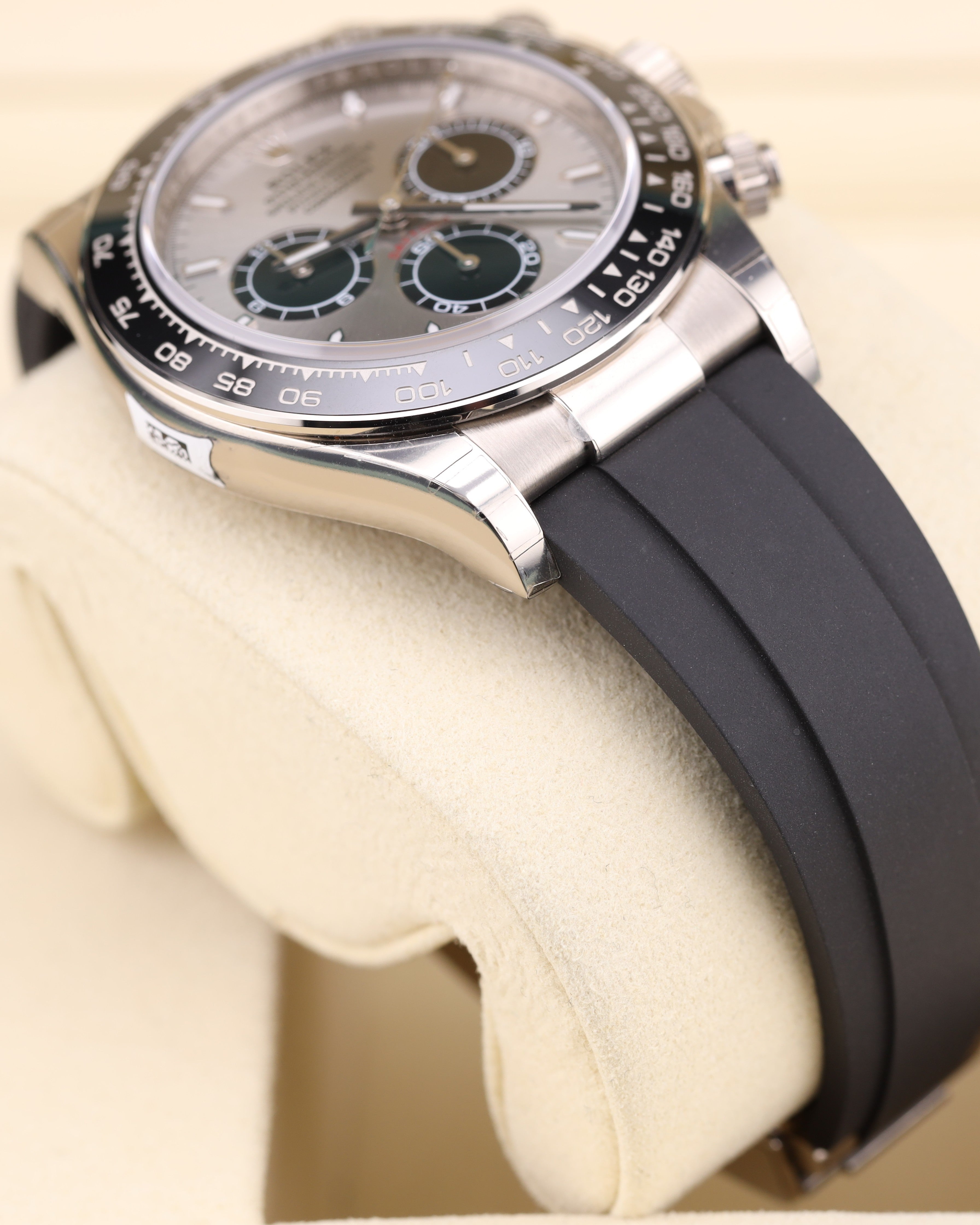Rolex Daytona Ghost Grey Dial White Gold Oysterflex 126519LN Factory Stickers 2026