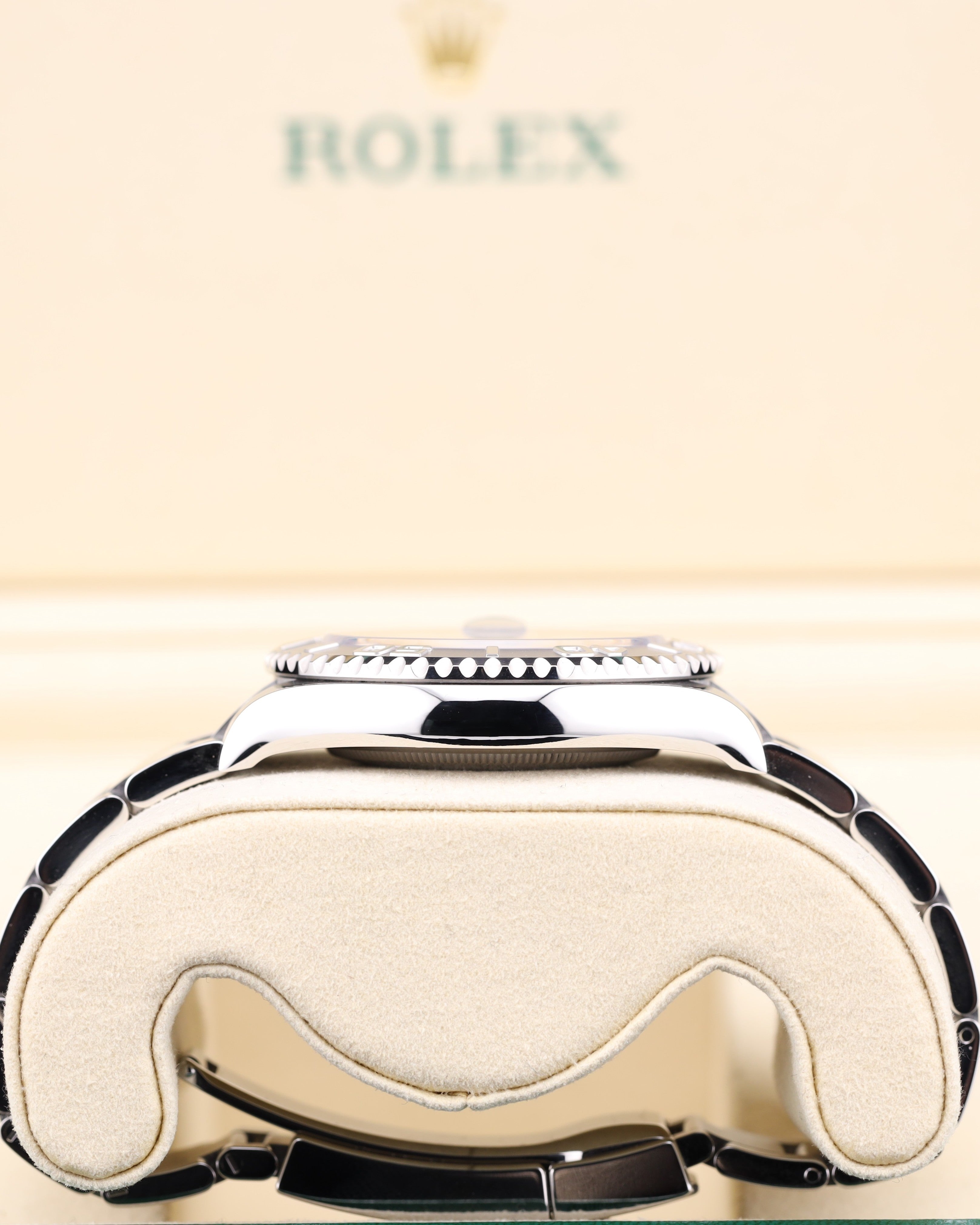 Rolex Yacht-Master 40 Blue Dial Red Hand Steel Oyster 126622