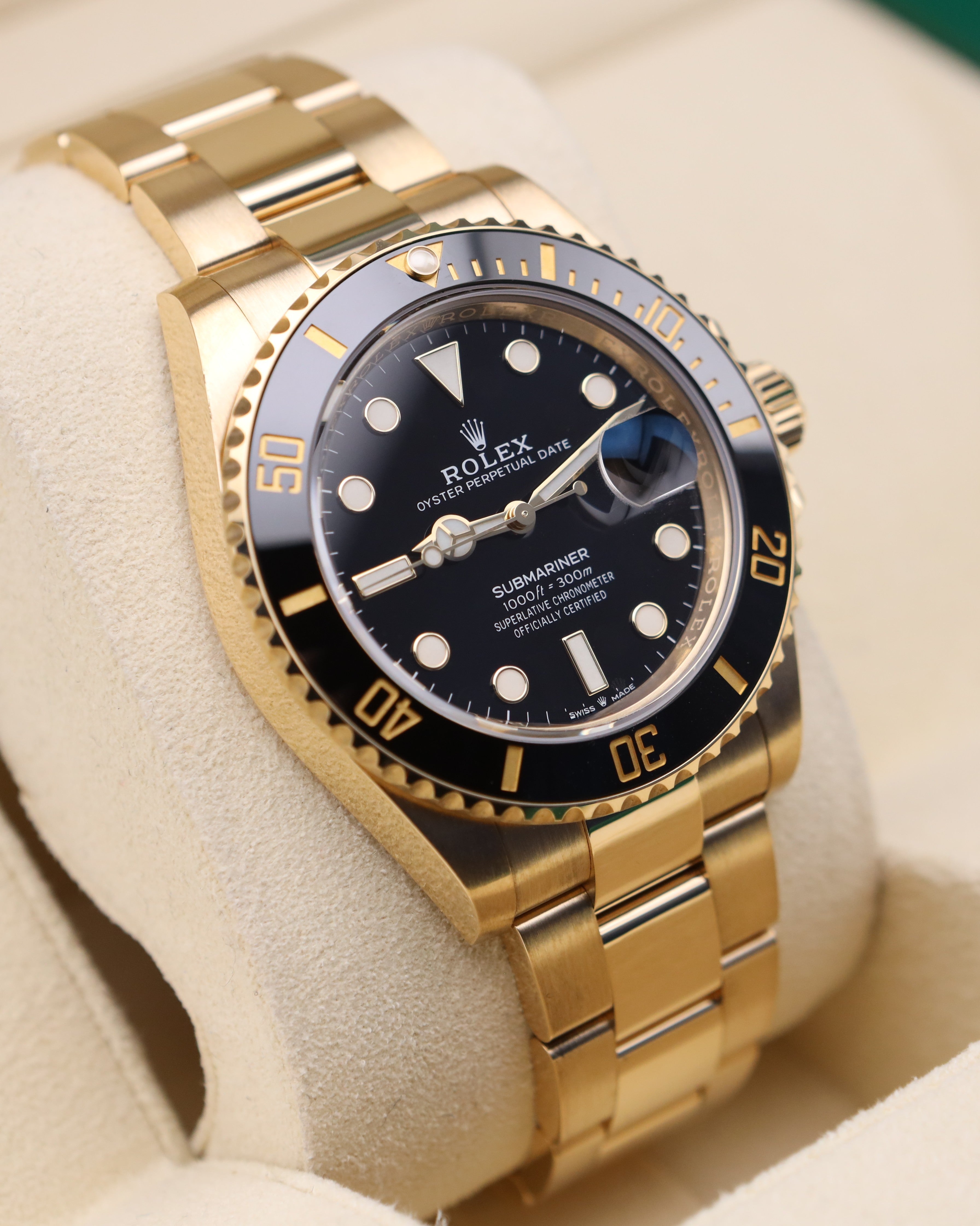 Rolex Submariner Date Black Dial Yellow Gold 126618LN