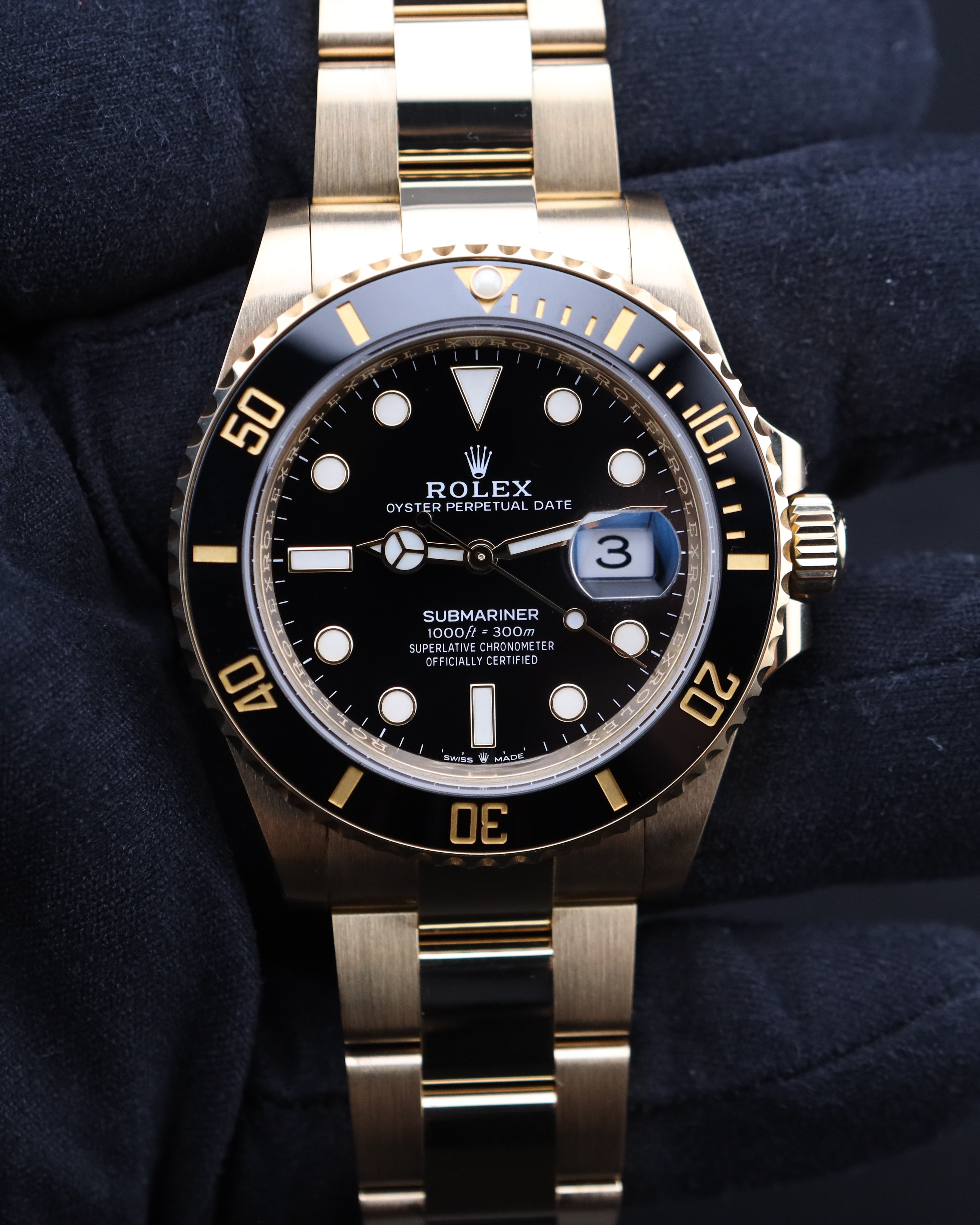 Rolex Submariner Date Black Dial Yellow Gold 126618LN – MVP