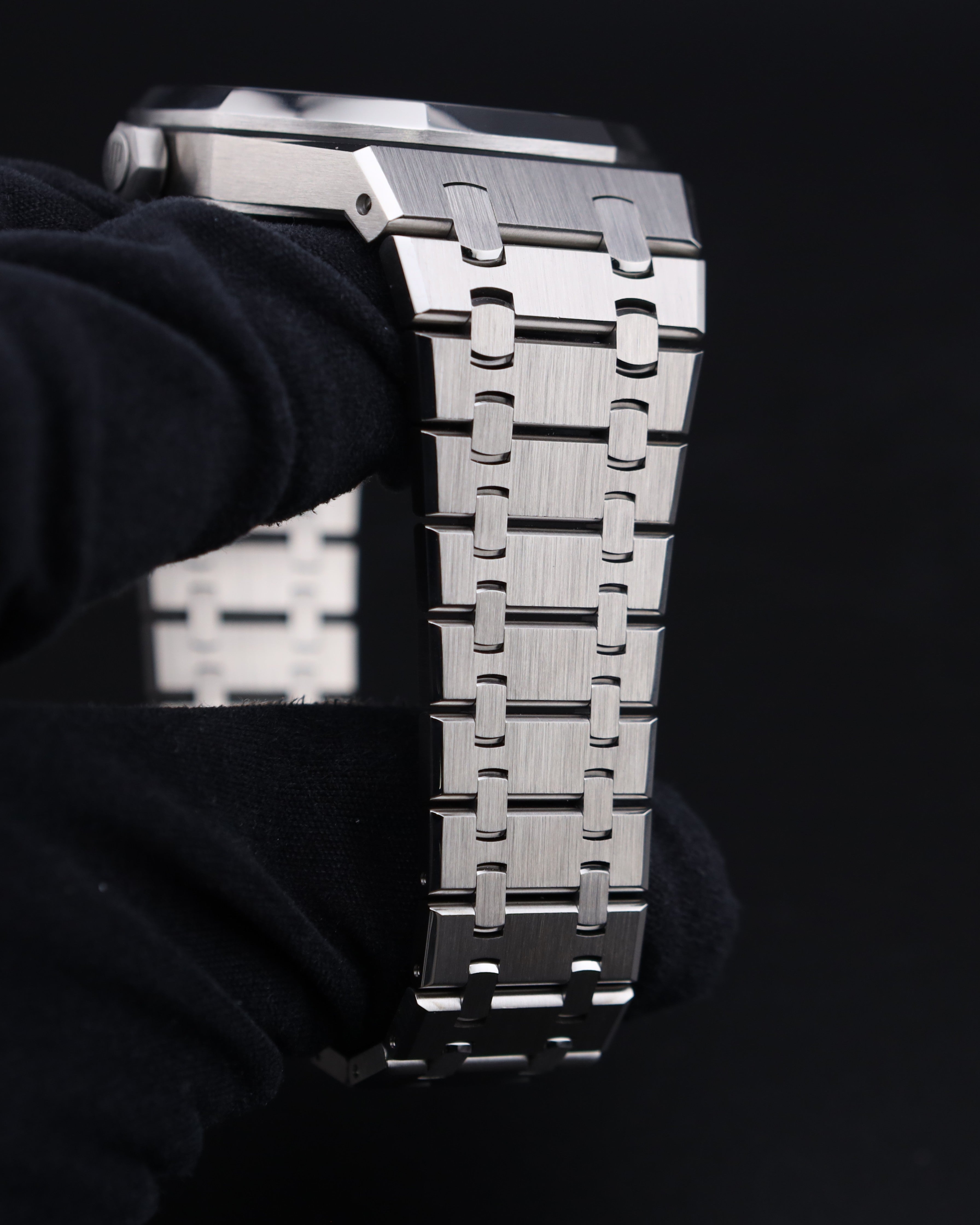 Audemars Piguet Royal Oak 50th Anniversary Black Dial 15510ST