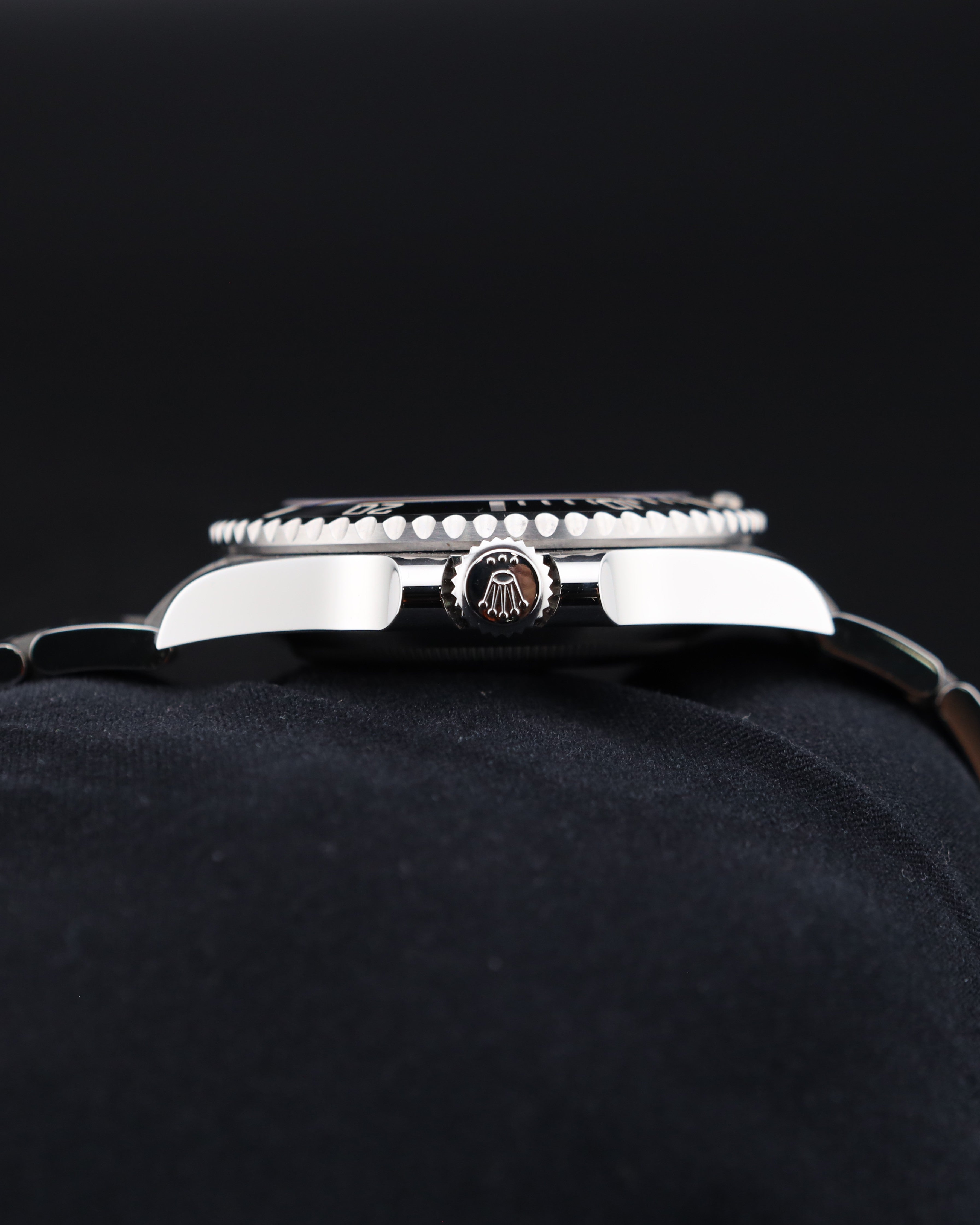 Rolex Submariner No Date Black 124060