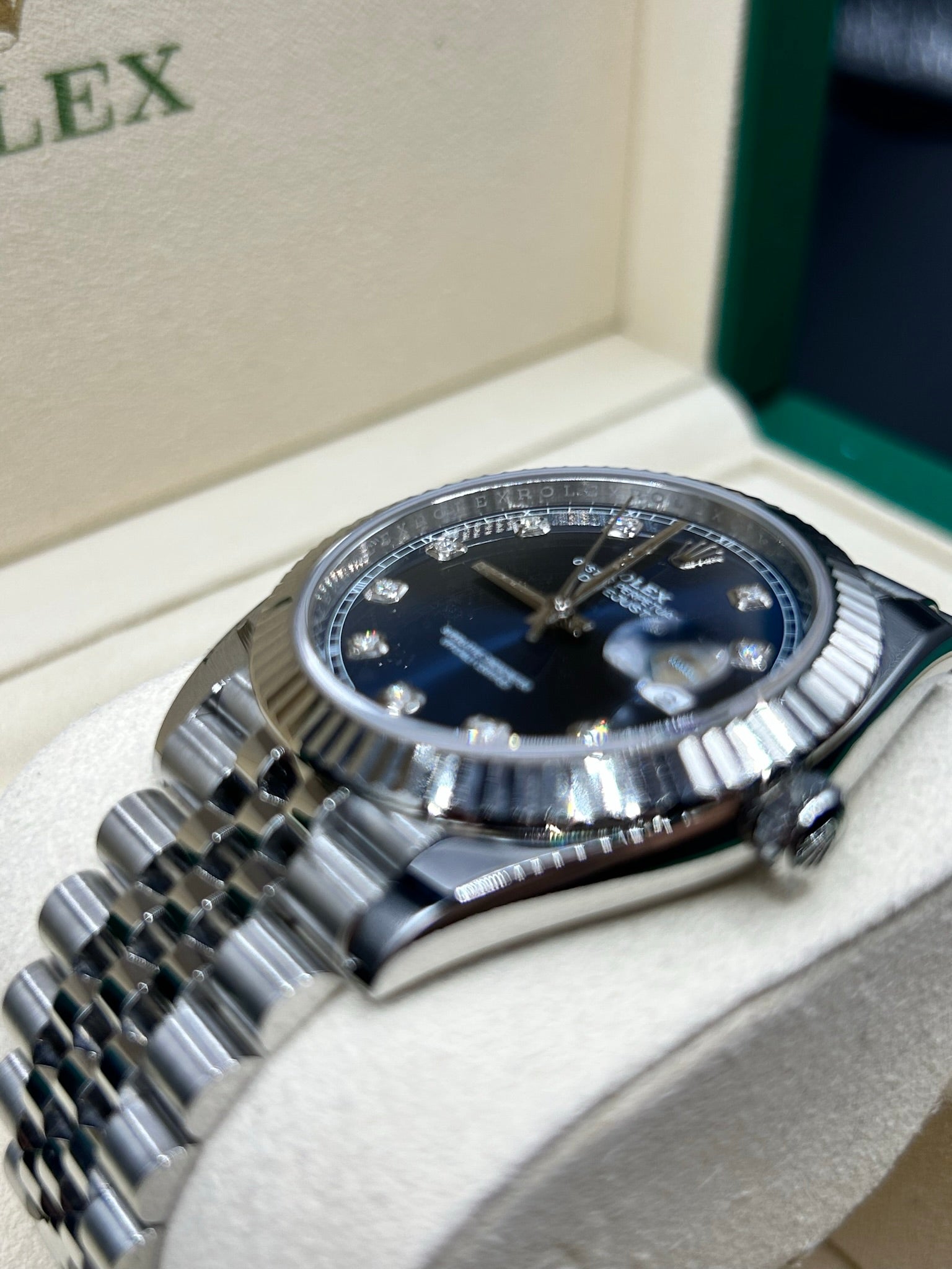 Rolex Datejust 41 Blue Diamond 126334 Jubilee