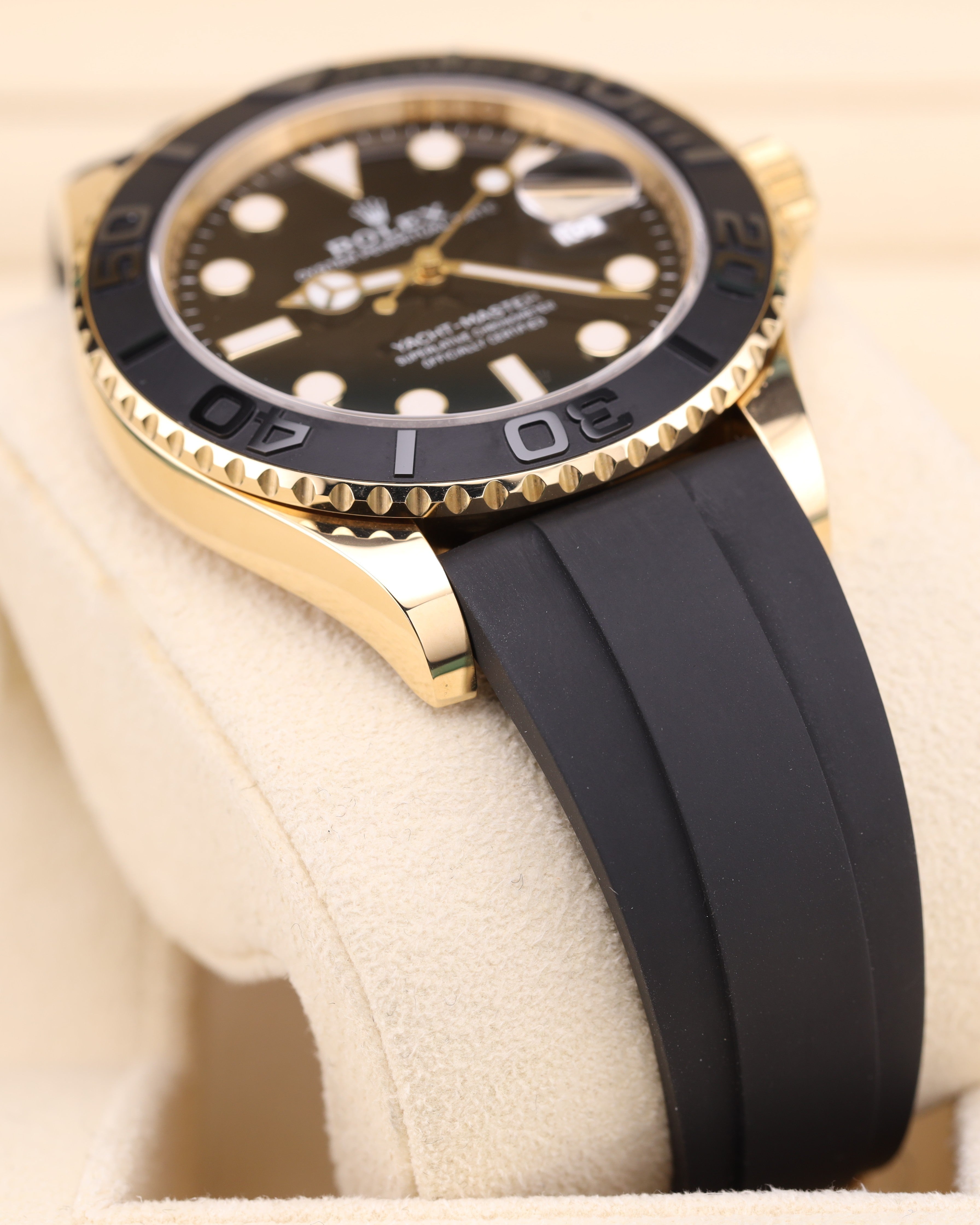 Rolex Yacht-Master 42 18k Yellow Gold Black Dial Oysterflex 226658 - 2024