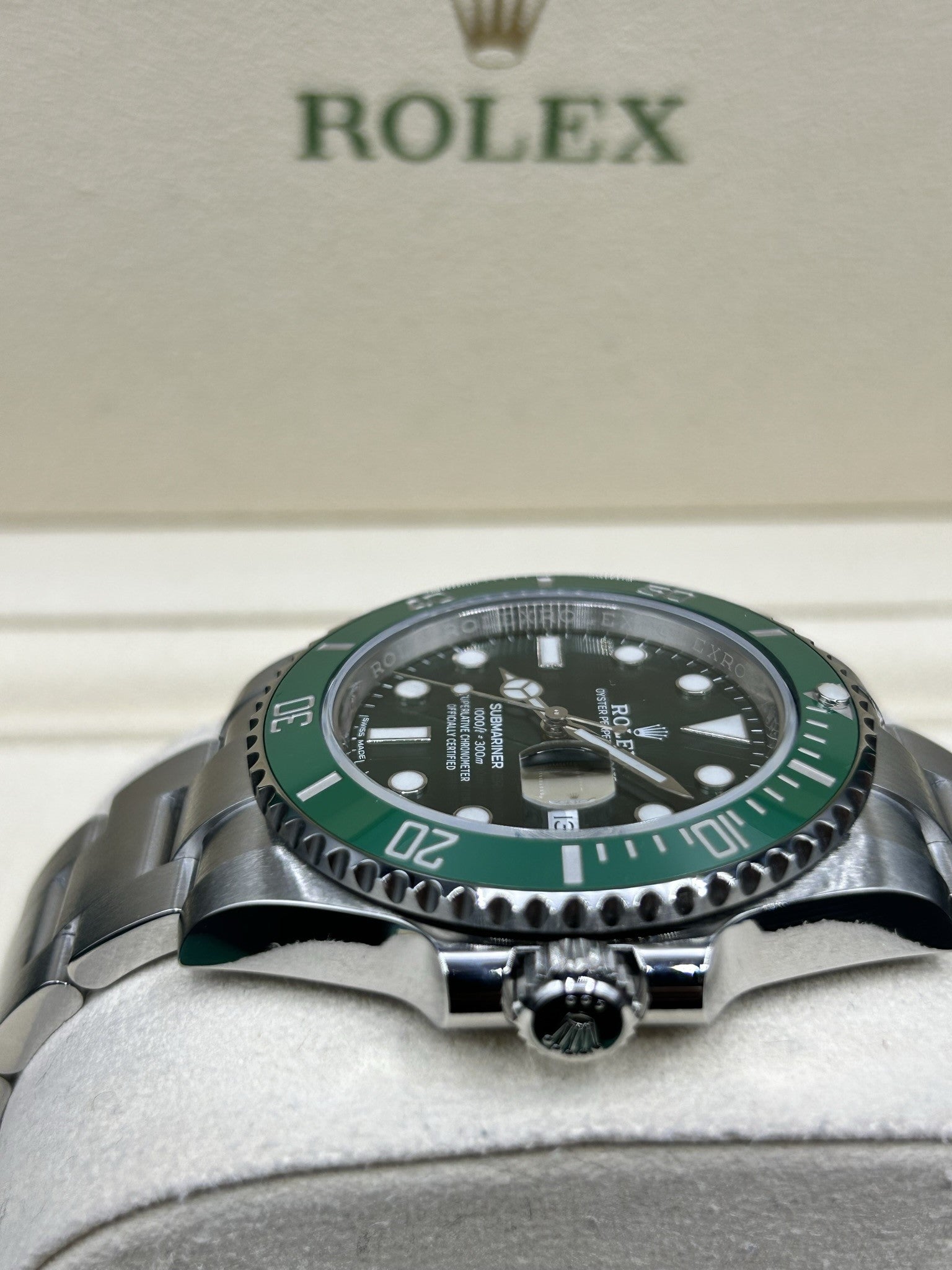 Rolex Submariner Date Hulk 116610LV 2019