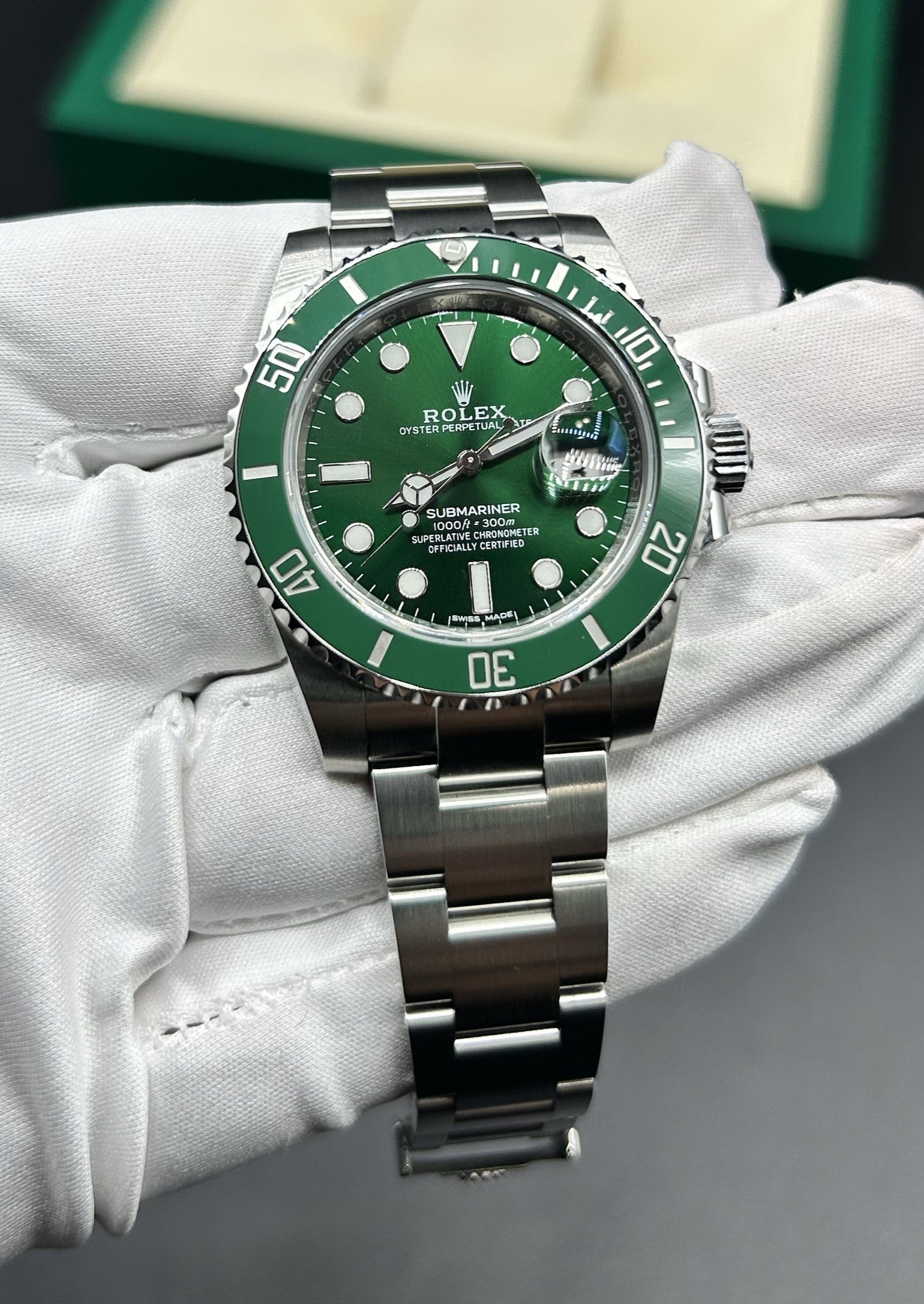 Rolex Submariner Date Hulk 116610LV 2019