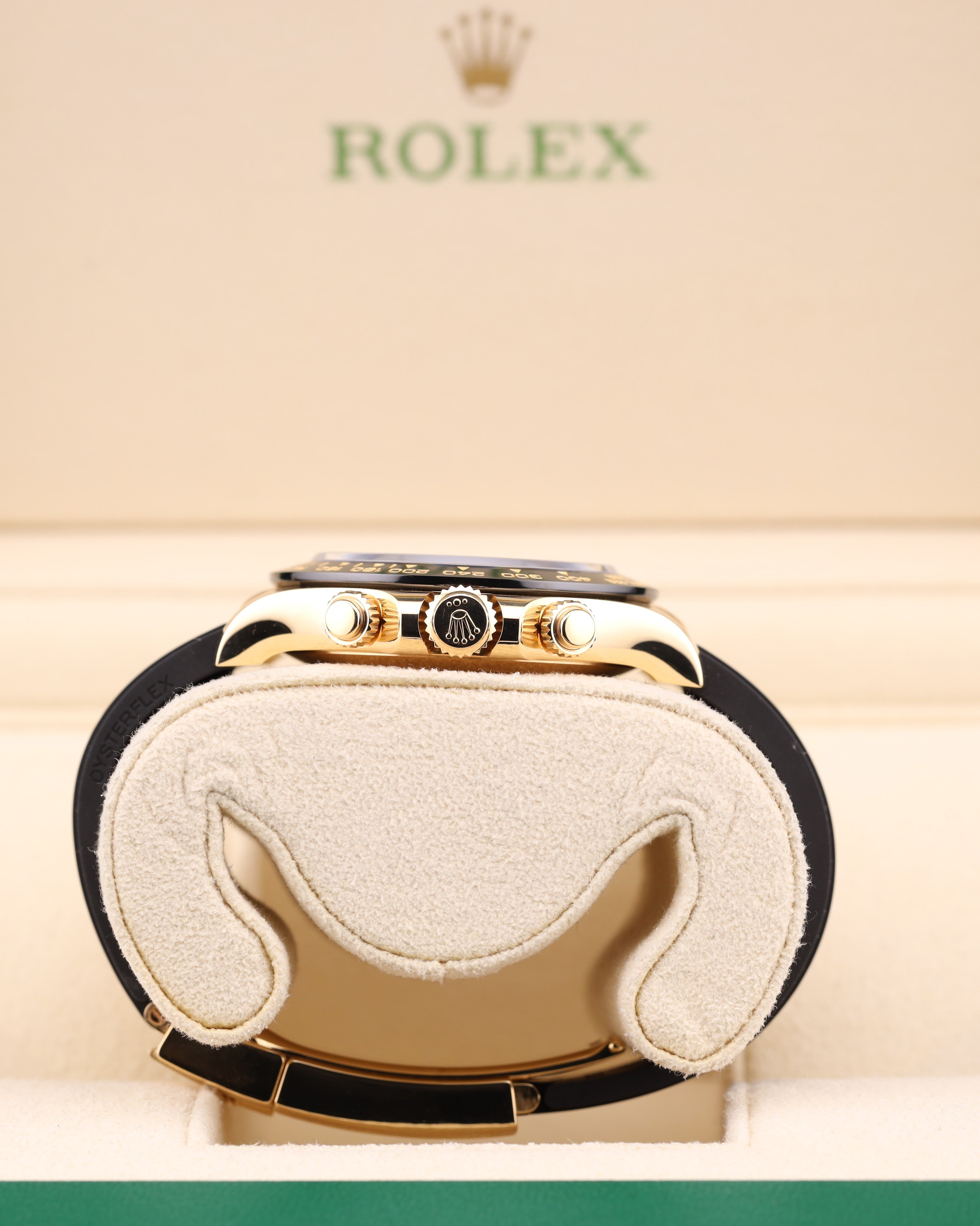 Rolex Daytona Paul Newman Yellow Gold Black Dial Red Hand 116518LN Oysterflex