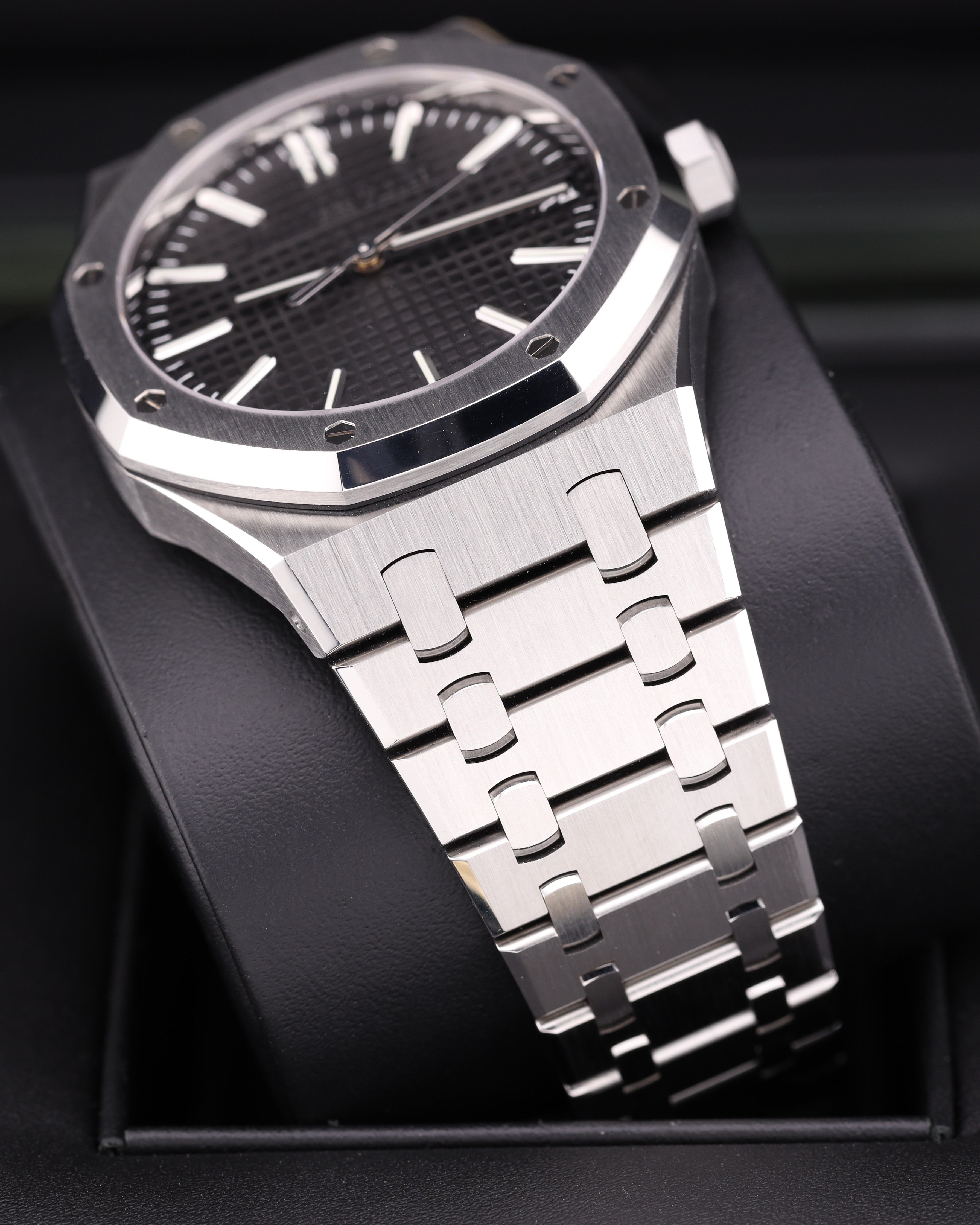 Audemars Piguet Royal Oak Black Dial Stainless Steel 15510ST.OO.1320ST.07