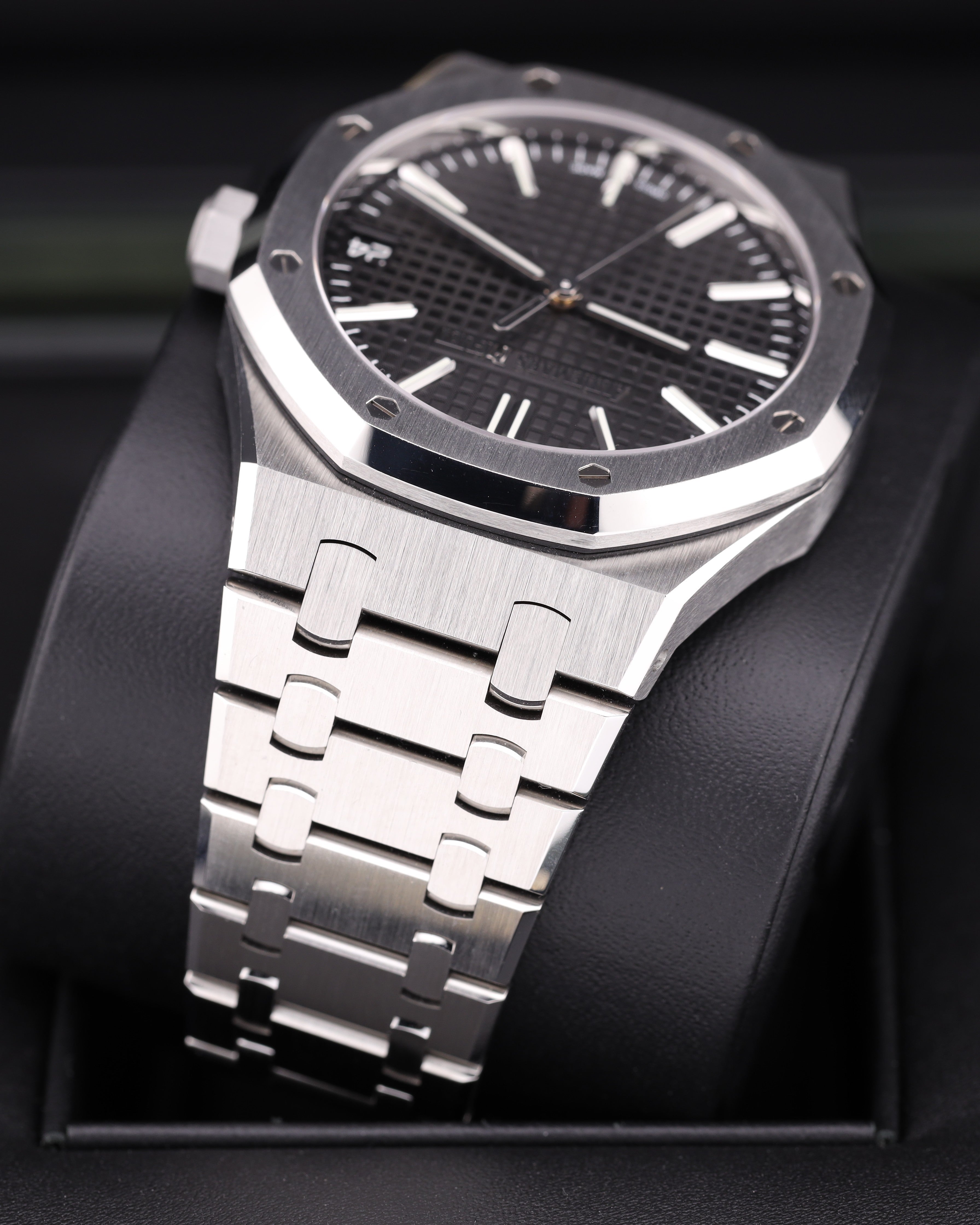 Audemars Piguet Royal Oak Black Dial Stainless Steel 15510ST.OO.1320ST.07