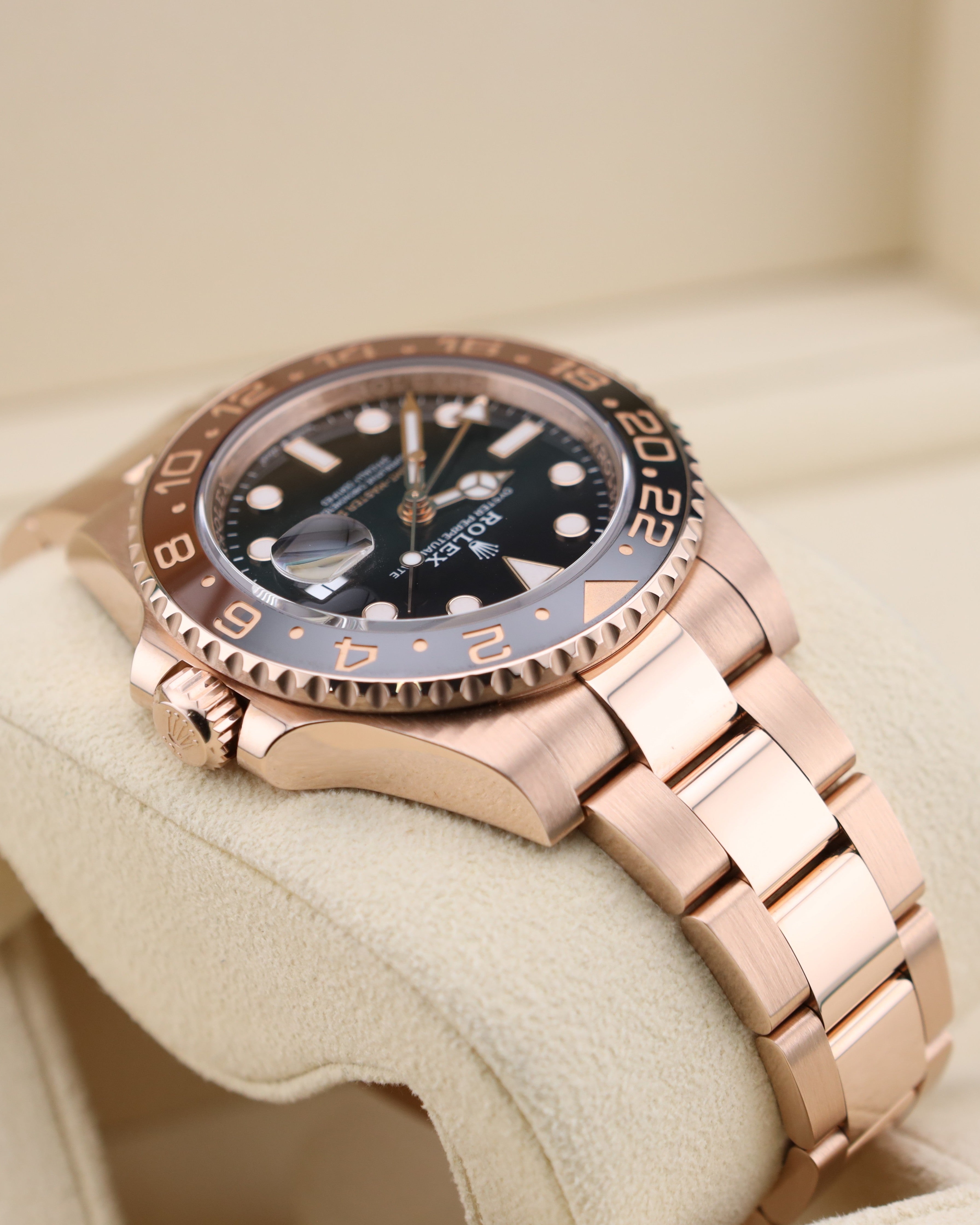 Rolex GMT-Master II Rootbeer All Rose Gold 126715CHNR