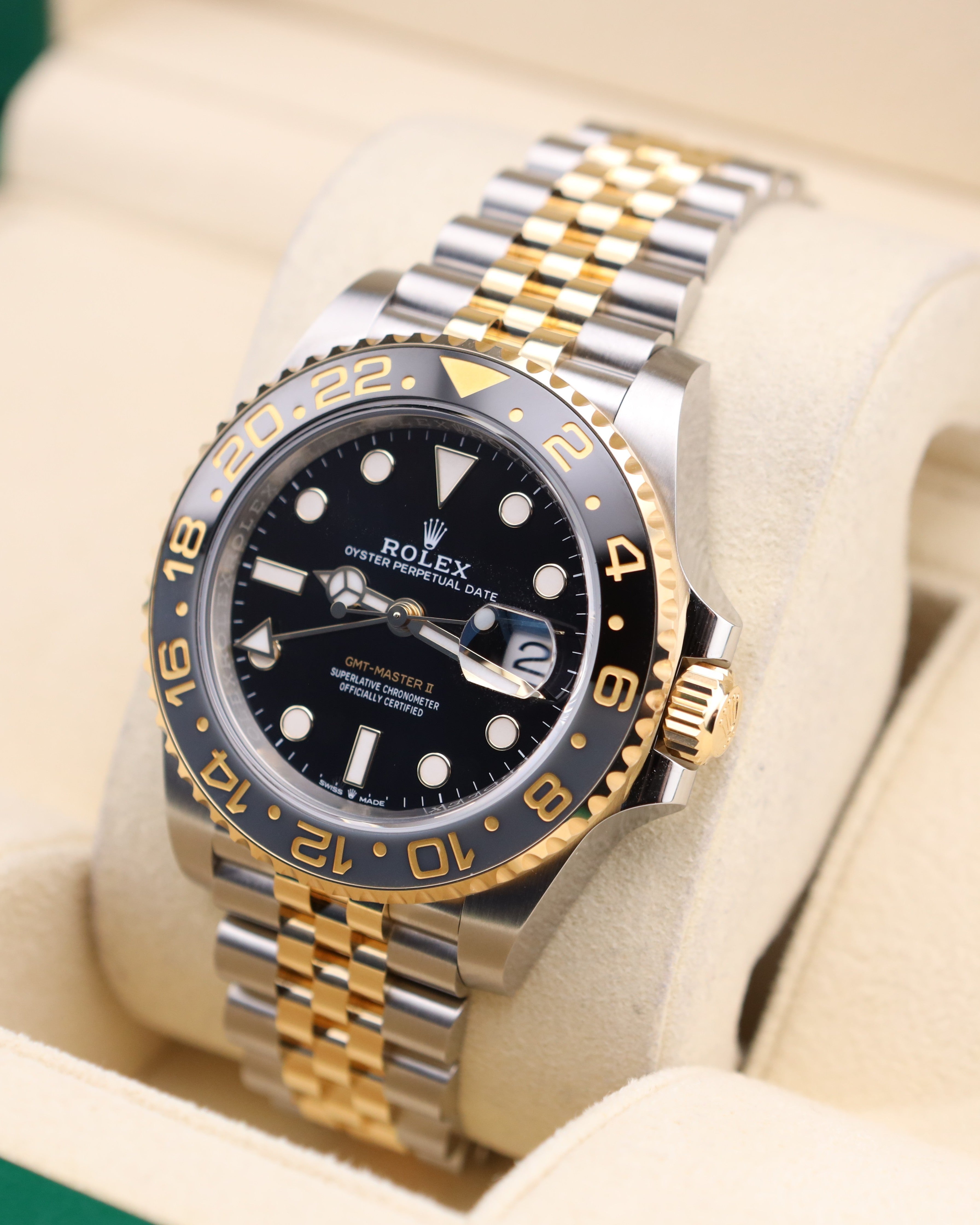 Rolex GMT-Master II Zombie/Bumblebee on Jubilee 126713GRNR