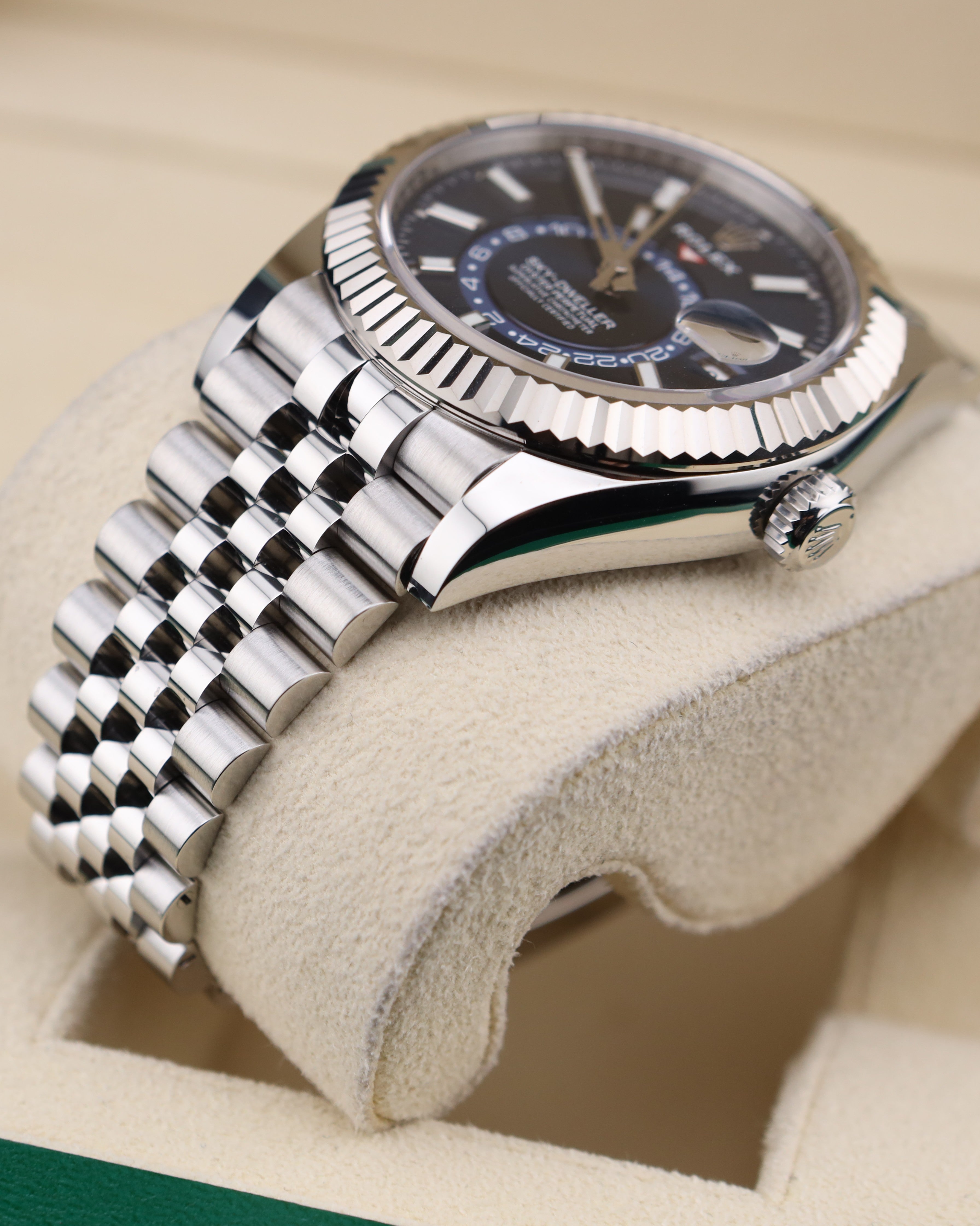Rolex Sky-Dweller Blue Dial on Jubilee 326934