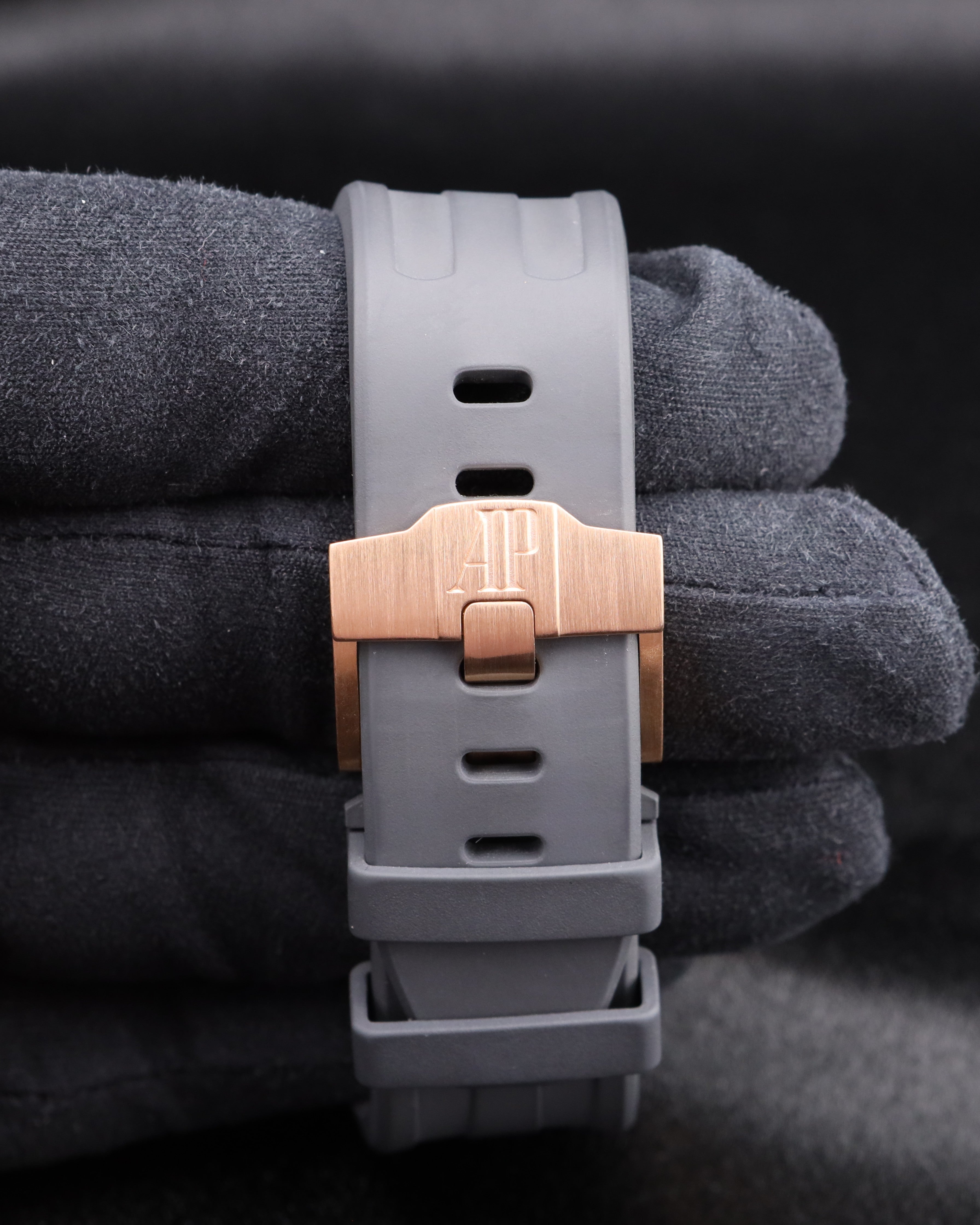 Audemars Piguet Royal Oak Offshore Chronograph Half Brick Rhoudium/Grey Dial Rose Gold 26470OR - 2018