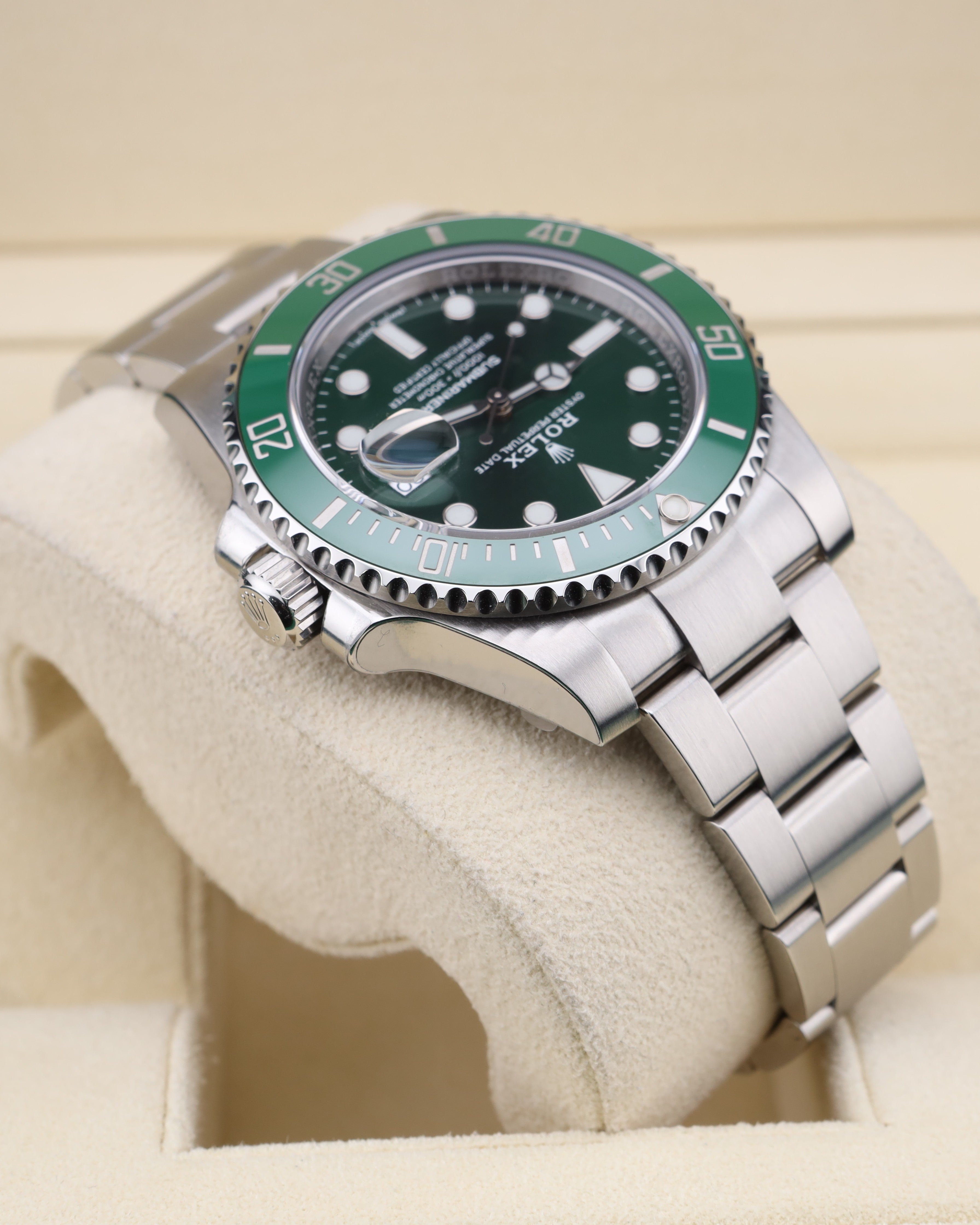 Rolex Submariner Date Hulk 116610LV - 2019 Factory Stickers