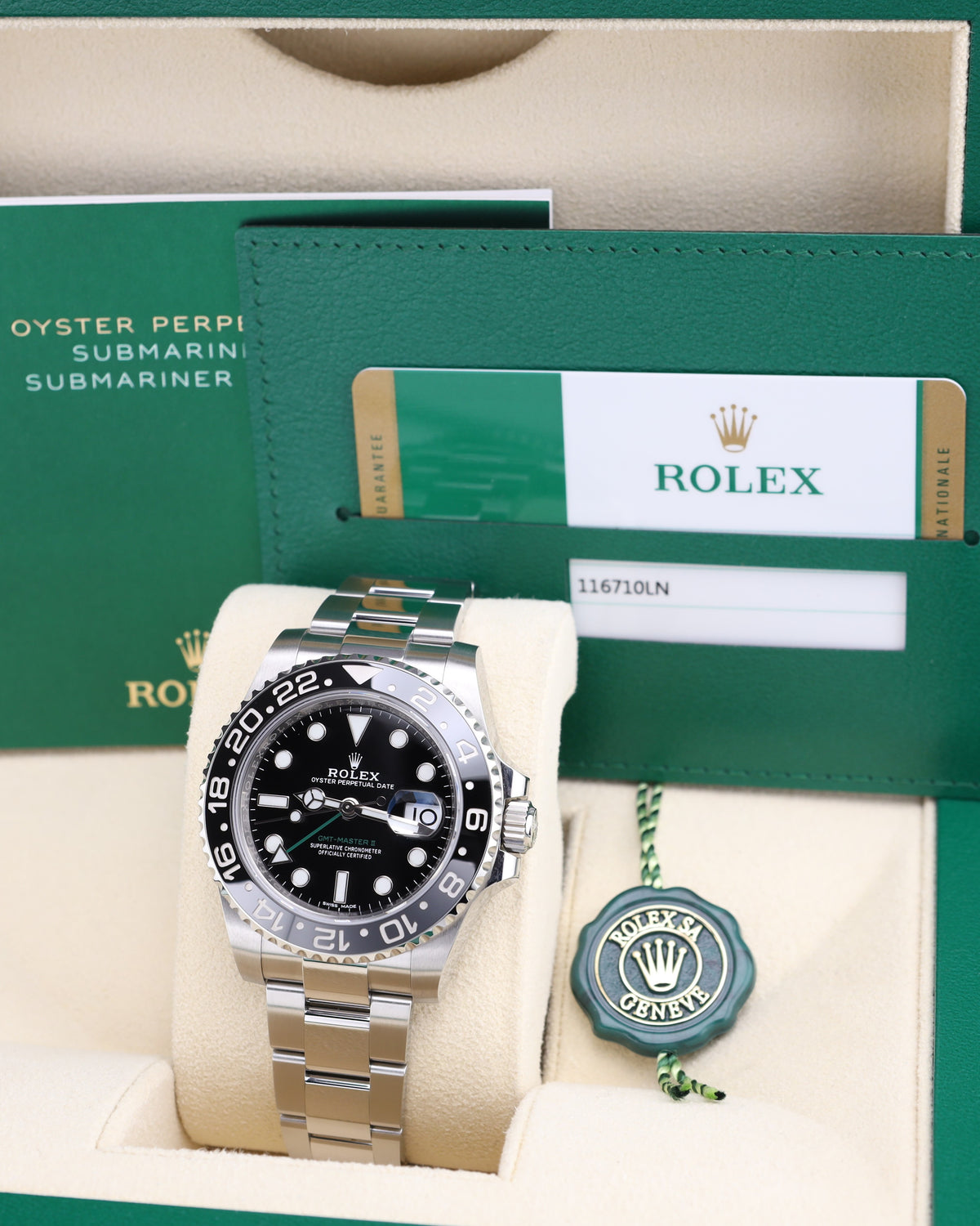 Rolex GMT-Master II Black Dial Green Arrow 116710LN - 2019