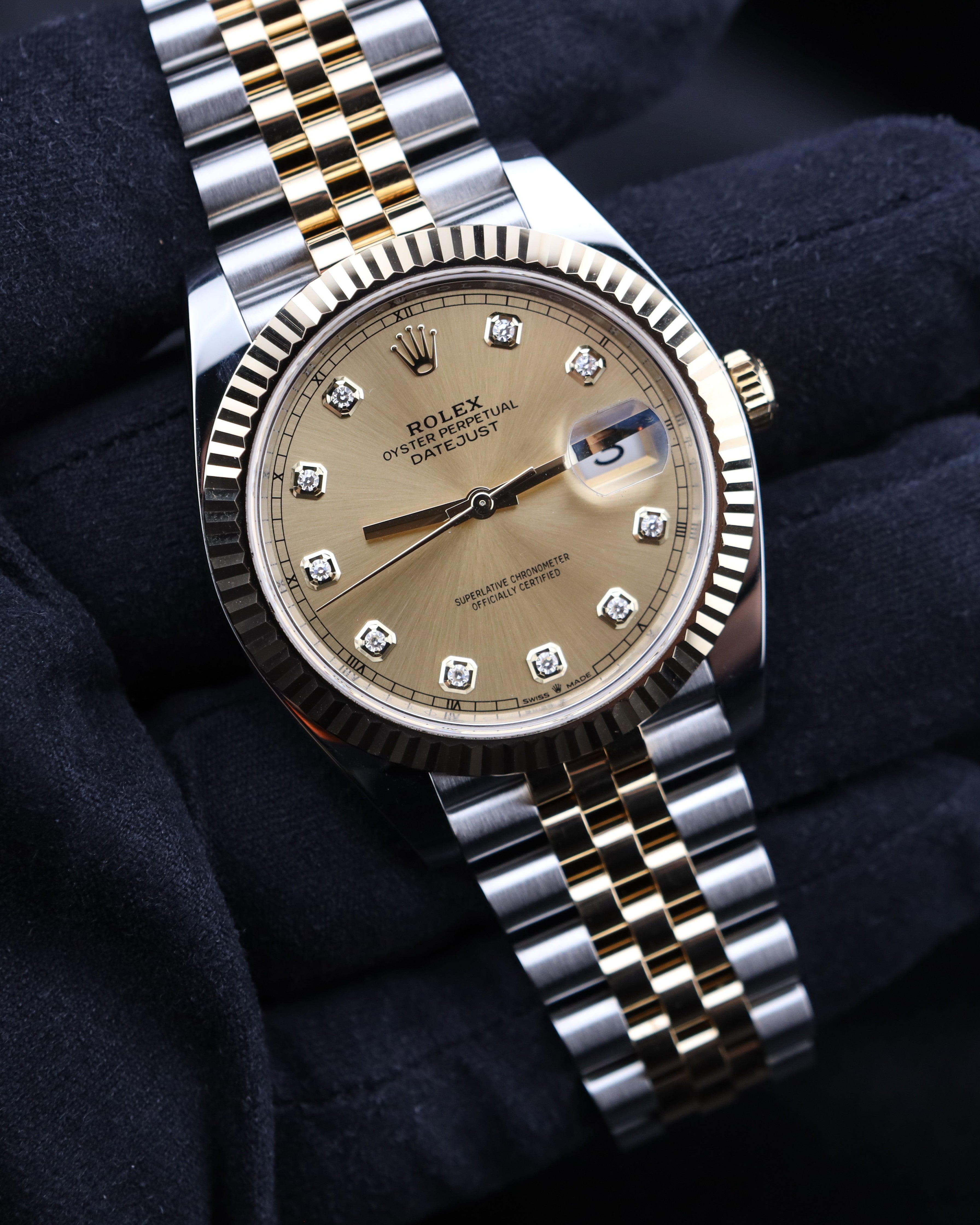 Rolex Datejust 41 Champagne Diamond Dial Two Tone Jubilee 126333  - 2024