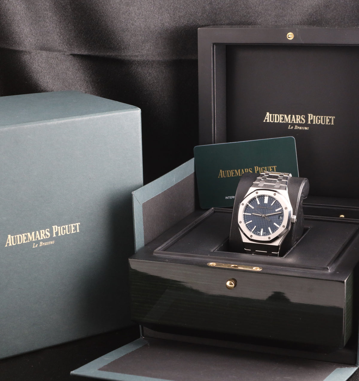 Audemars Piguet Royal Oak Blue Dial 41mm Stainless Steel 15510ST.OO.1320ST.01
