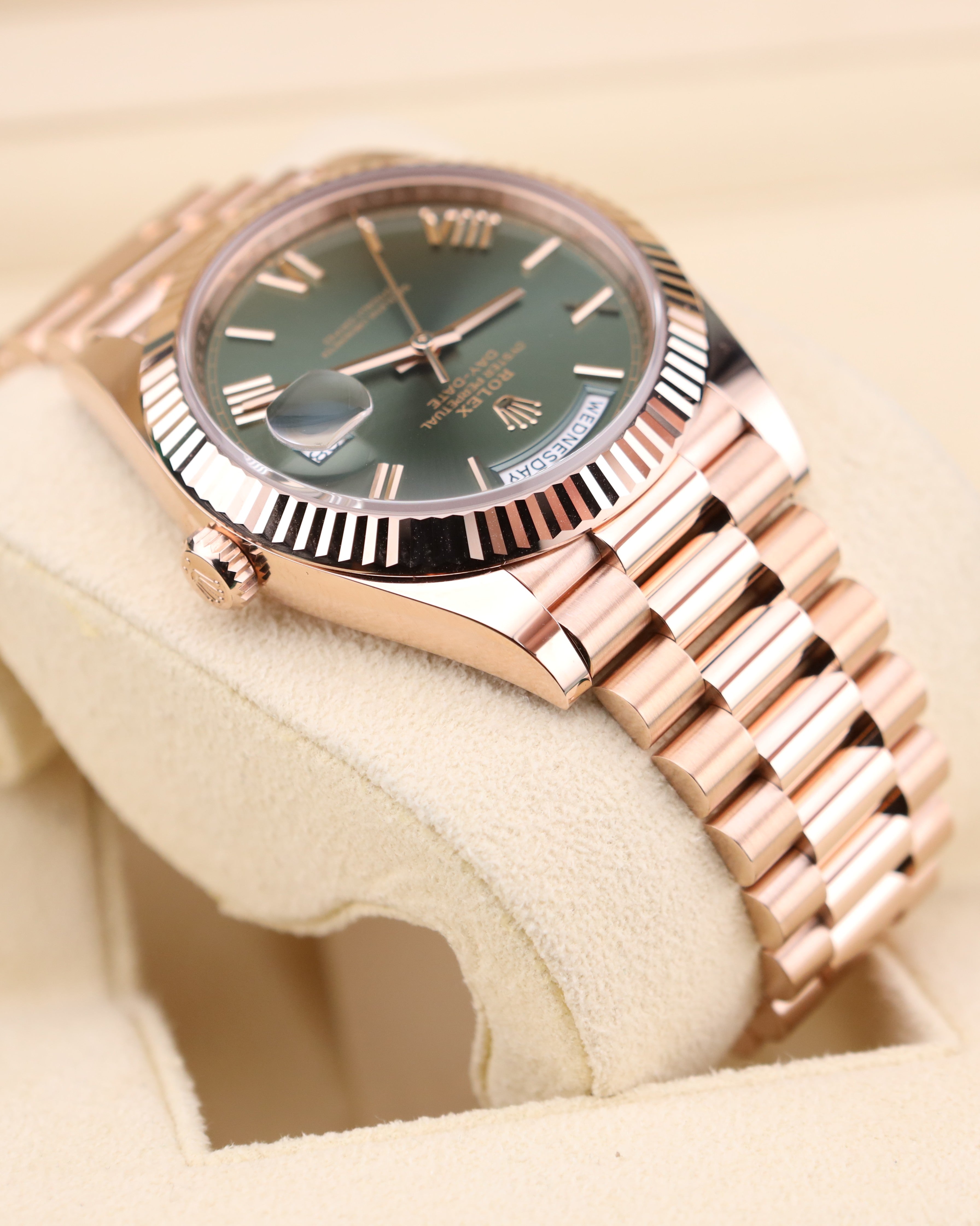 Rolex Day-Date 40 Olive Green Dial Rose Gold Presidential 228235 - 2025